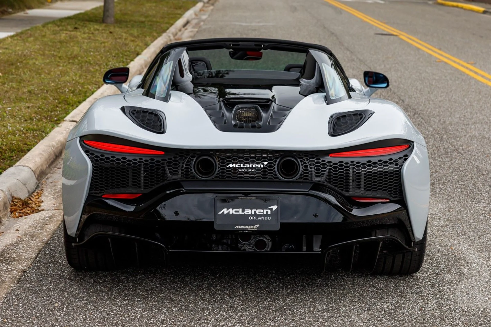 mph010_1301242985_446_p11_l_68a59b6354