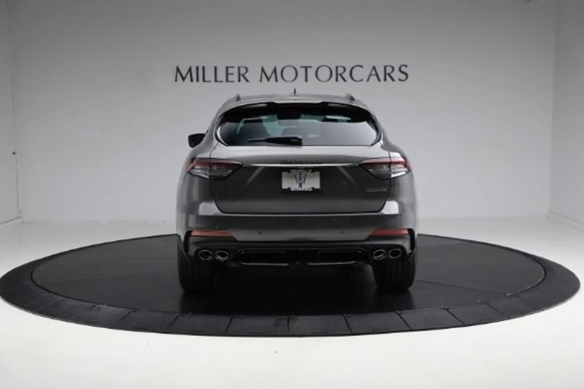 mph010_1305678512_New_2024_Maserati_Levante_Modena_Ultima_52fd66977e