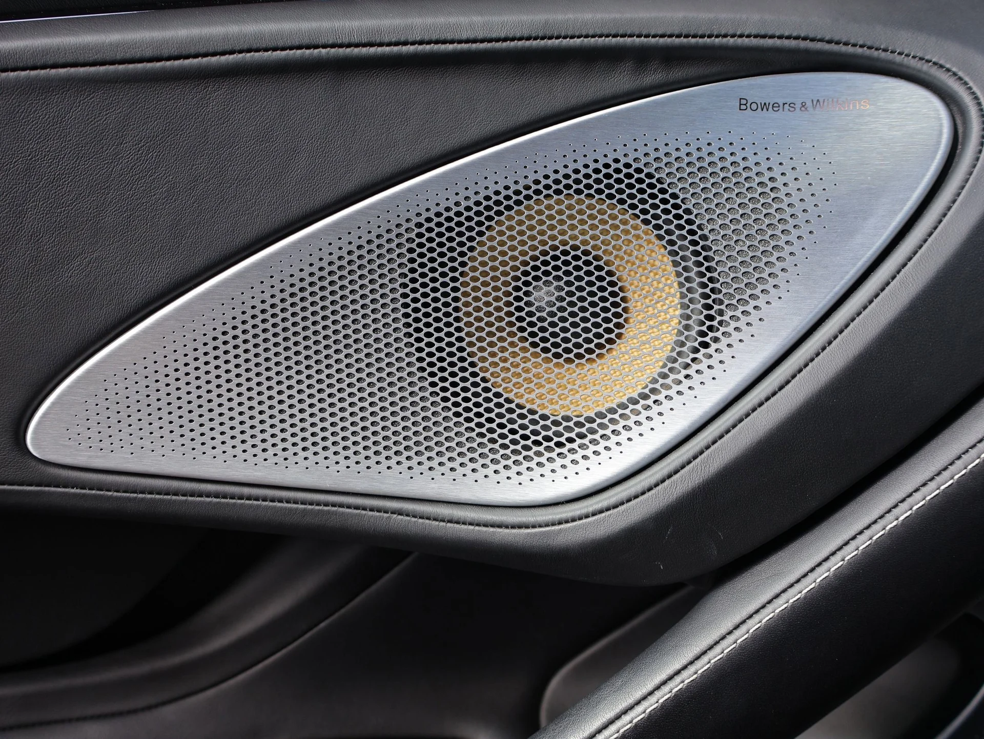 mph010_1307757280_a08793cf9cc25a3b50e6a5a5c7833a7b_23f381cd77