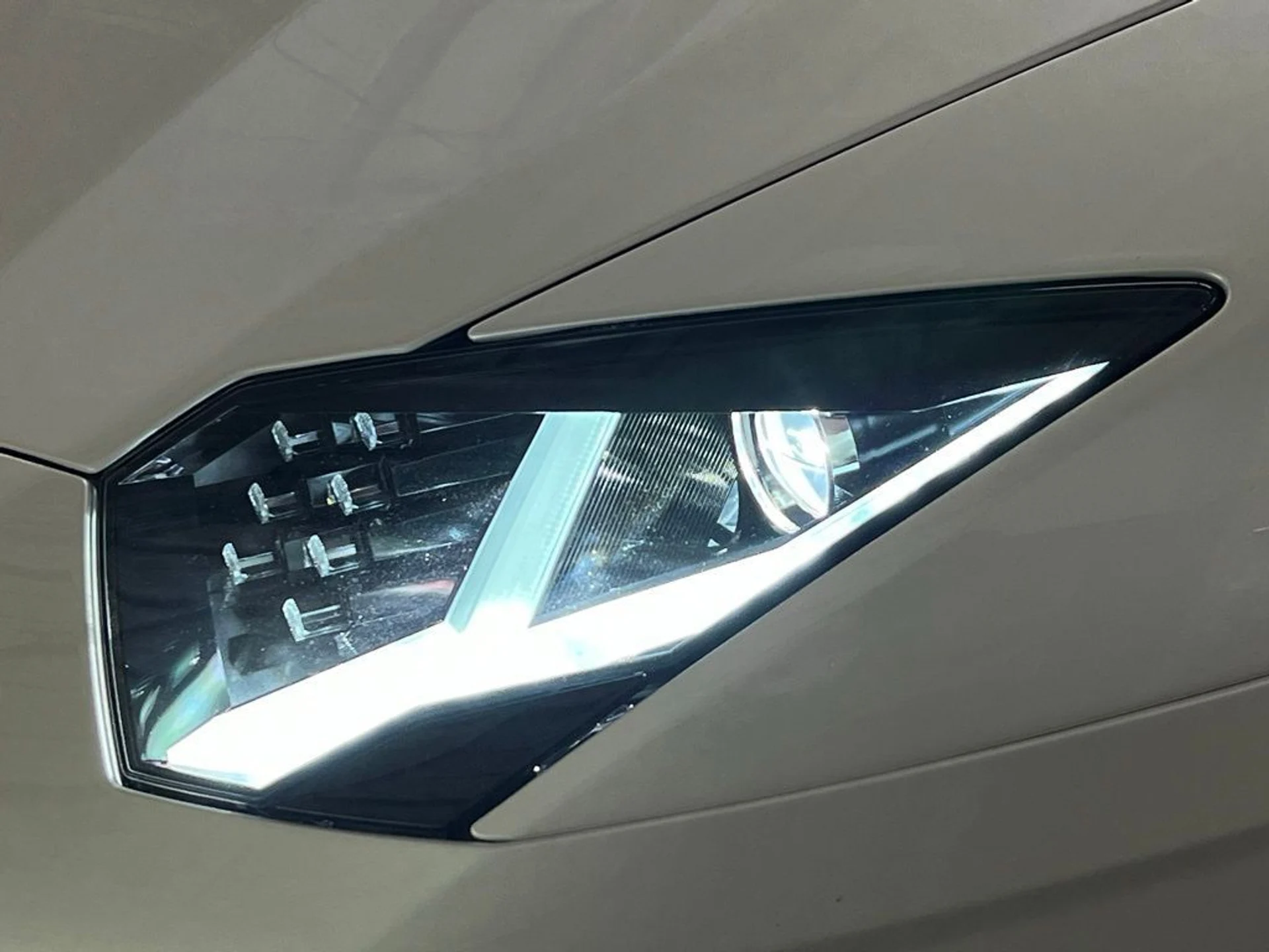 mph010_1329045058_e7ed57fad6cbeaab7b4bca35f0b84a03x_d63b8e9406