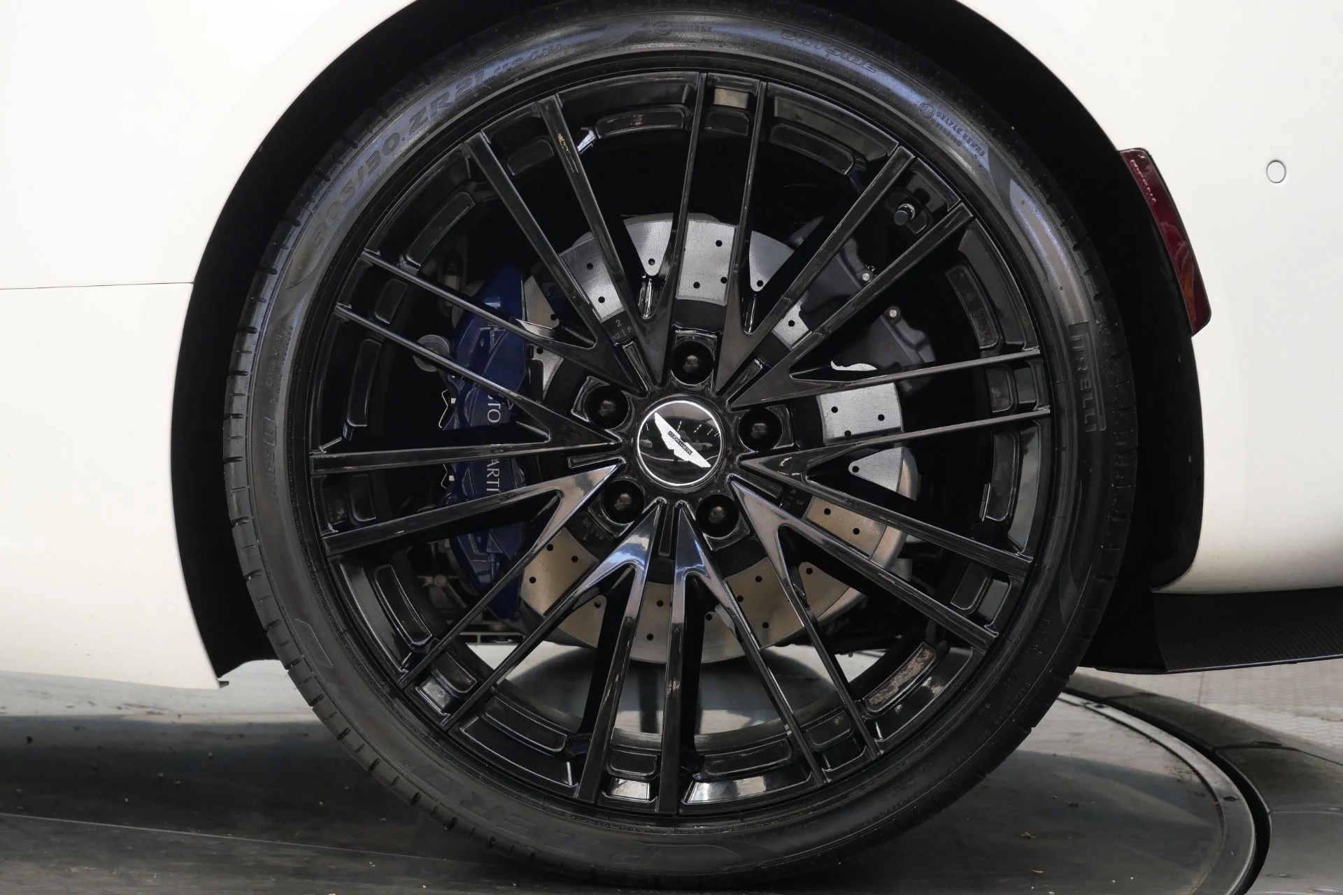 mph010_1334889544_Used_2020_Aston_Martin_DBS_Superleggera_Matte_Paint_Protection_Film_Twin_Turbo_V12_1780416316_fbd2bcf115
