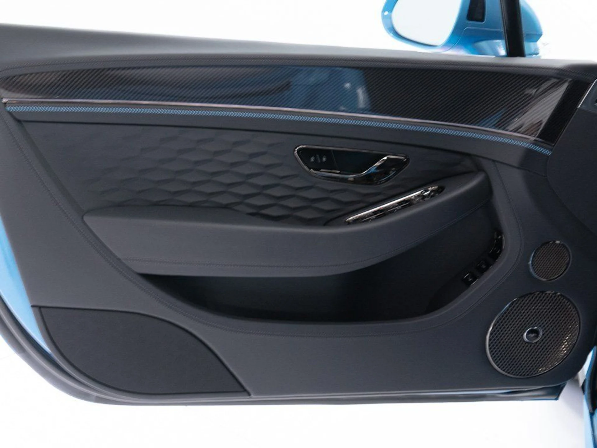 mph010_1337404476_8ce9f6608689d0caf2df8a634b765dca_d037f6b8e8