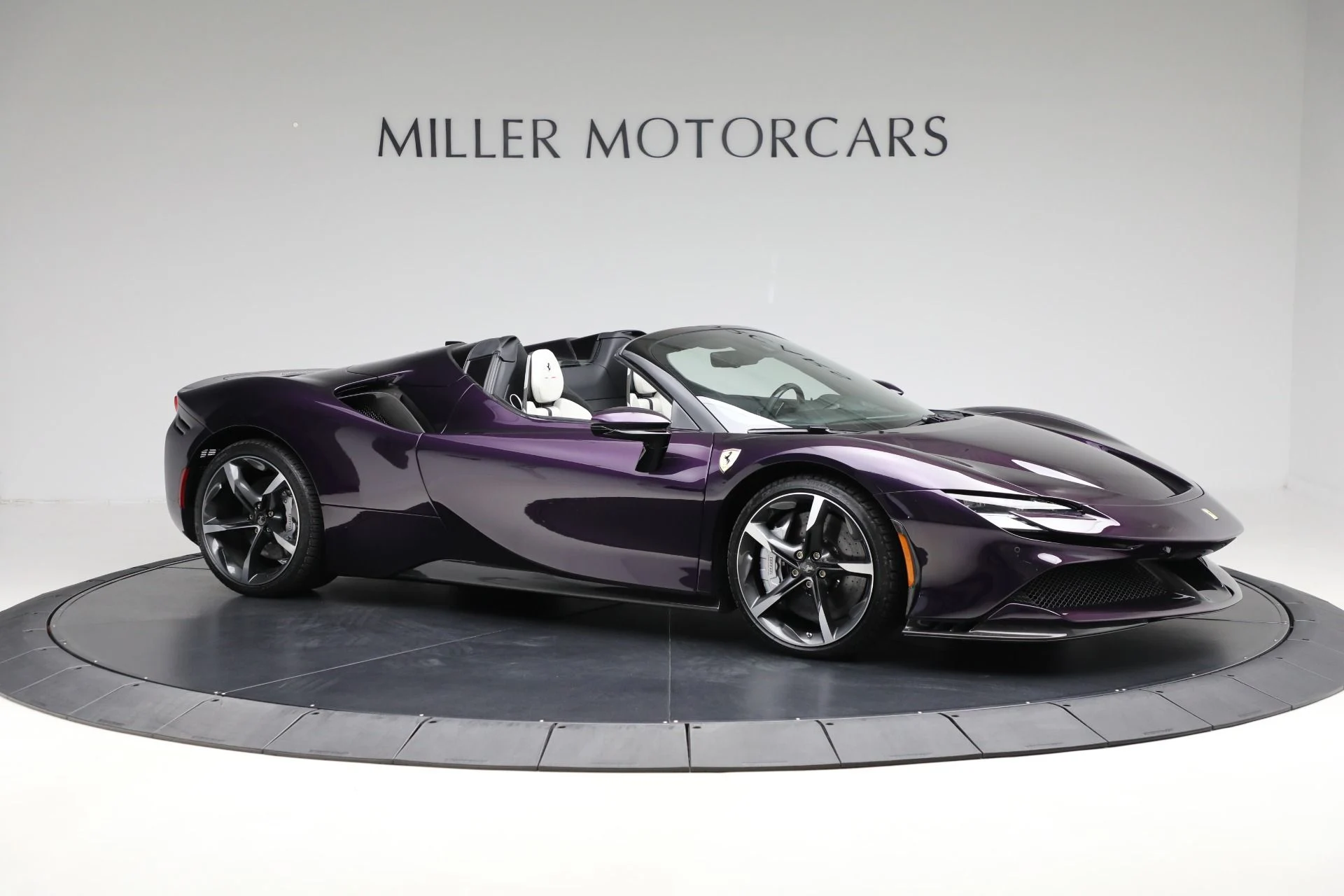 mph010_133771467_Used_2024_Ferrari_SF_90_Spider_5811c03c30