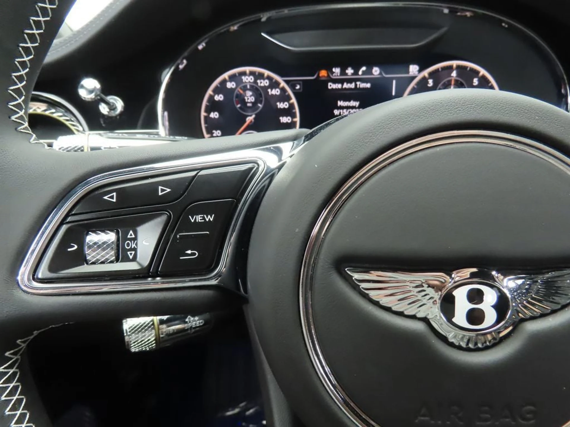 mph010_1339847277_used_2022_bentley_flying_spur_w12sedan_8119_22917099_11_1024_40ca874576