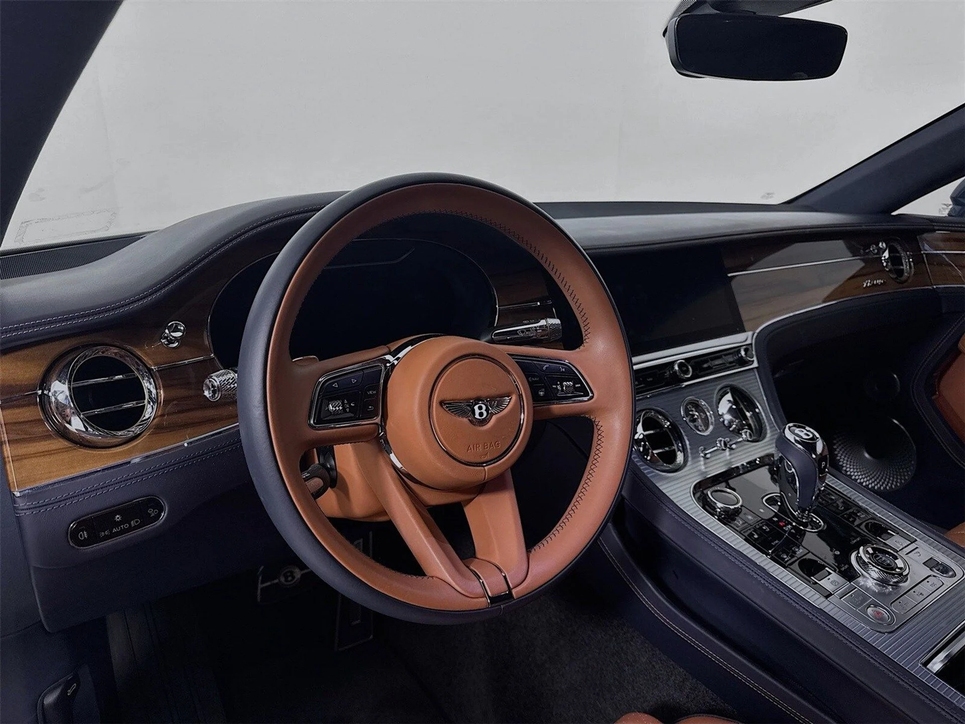 mph010_1340828280_b911dc46bec400c58113356b5f0db3cbx_70e8c3adca