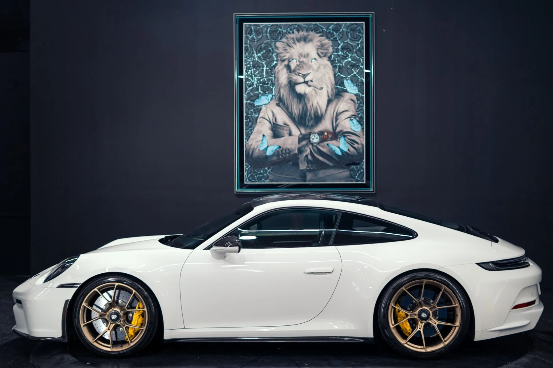 mph010_1341571621_Used_2023_Porsche_911_GT_3_Touring_6_Speed_Manual_PCC_Bs_1781888999_034a0ba686
