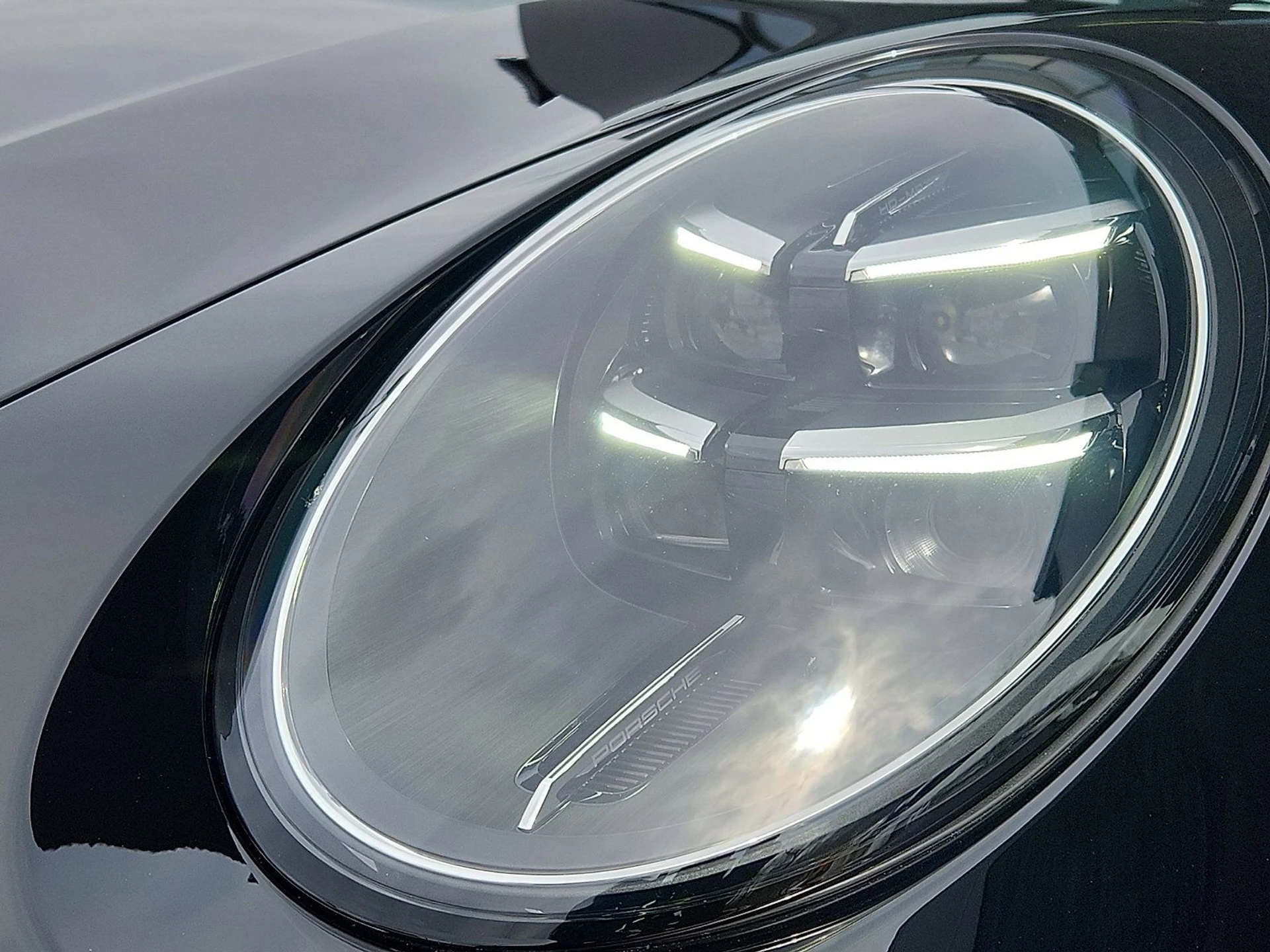 mph010_1351035479_a8b5e520d315df4200b06d271e520443_1b8f8f4532