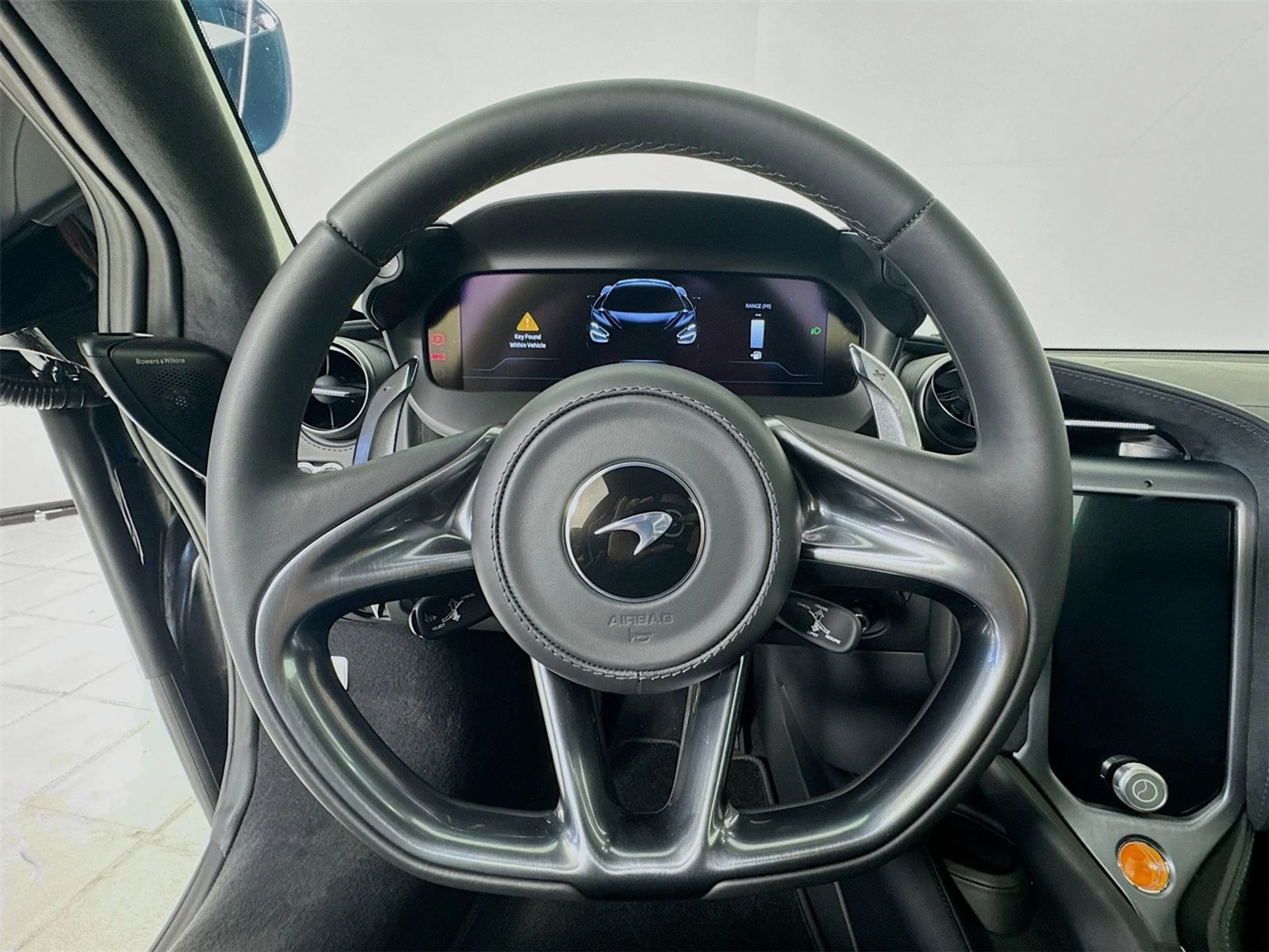 mph010_135555318_78a5dd7995577d63f9406ccd3d4a4732x_16ca6a07fb