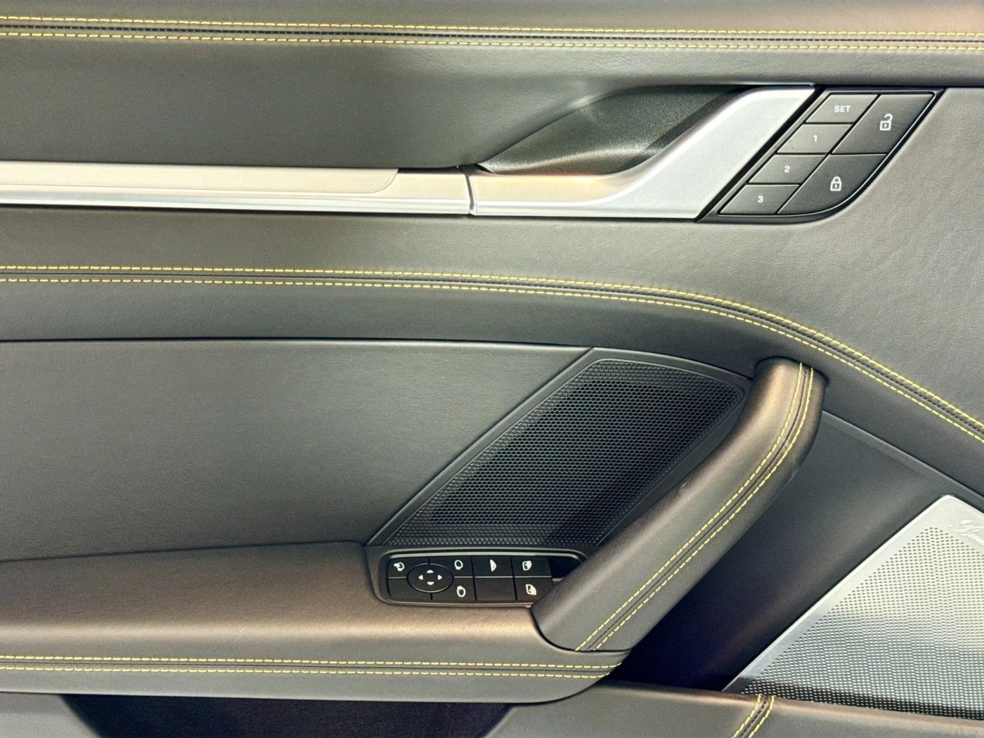 mph010_136130555_447b6ada5bde78131f8032c900f9a0d3_d9253c2246