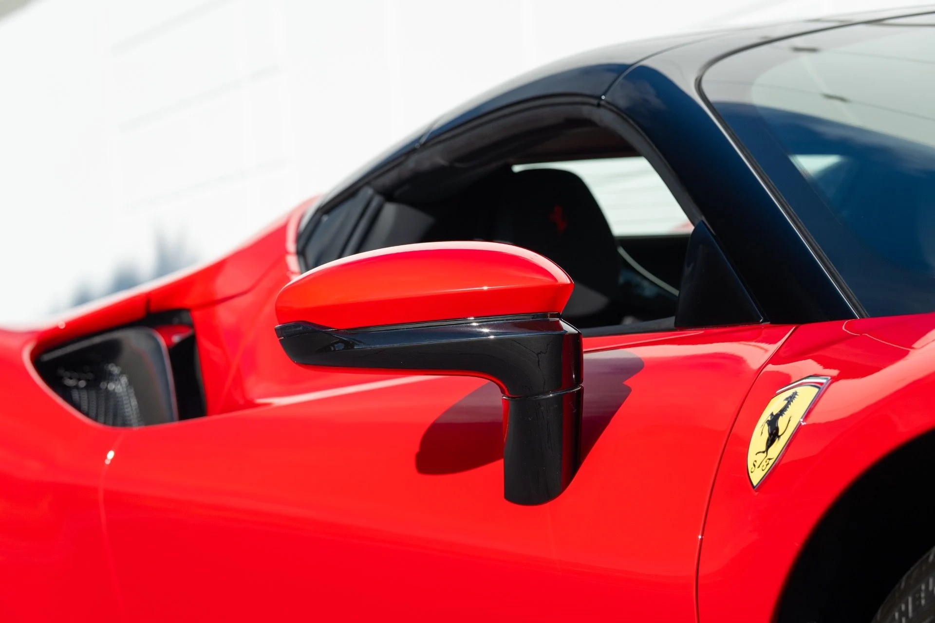 mph010_1369174560_Used_2024_Ferrari_SF_90_Spider_1759287826_e55dccd976