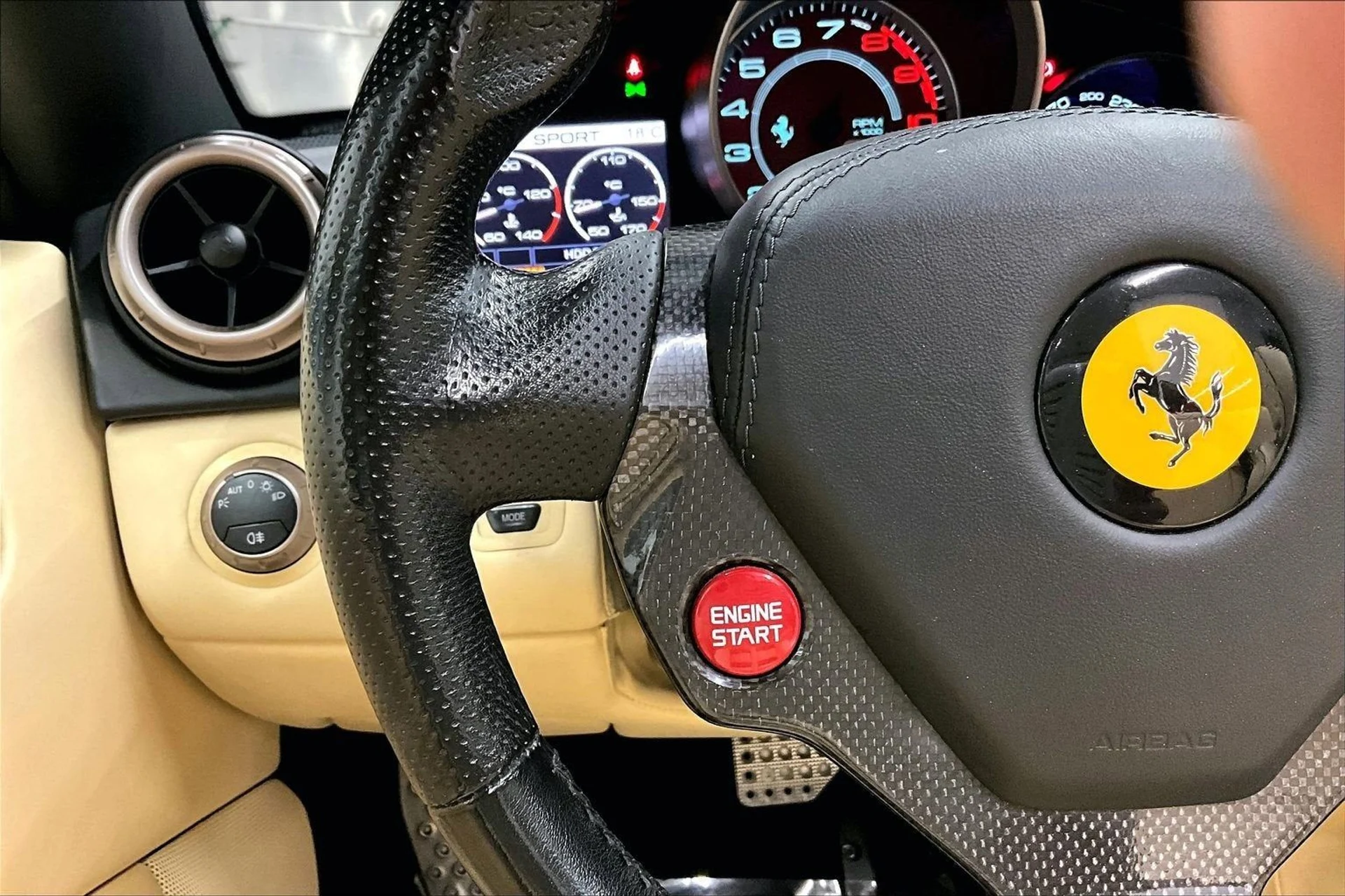 mph010_1376183939_6489efb41d5a4c789d68180d9595424d_b05d525180