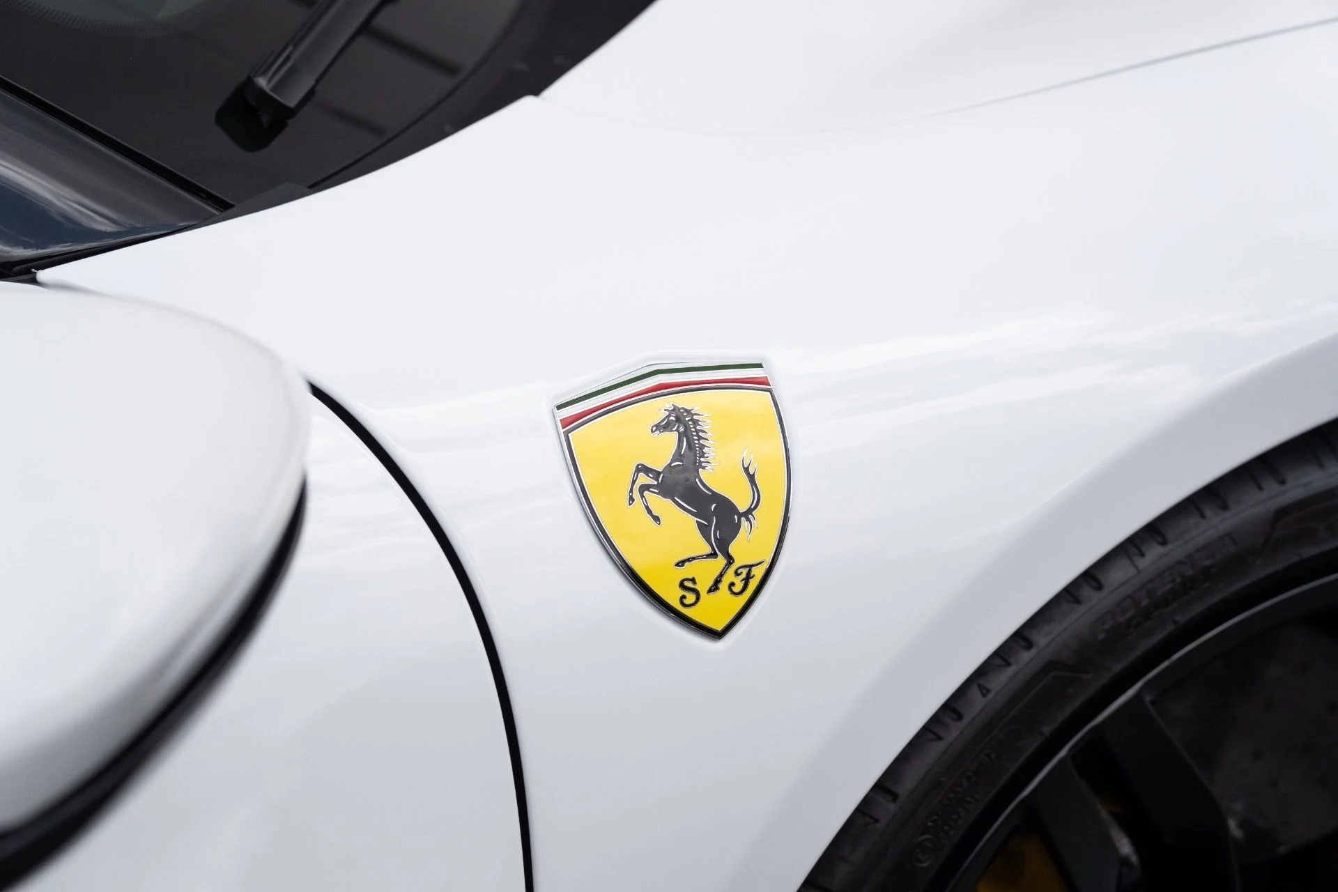 mph010_1377050428_Used_2024_Ferrari_296_GTS_1776964703_8ce9a12095