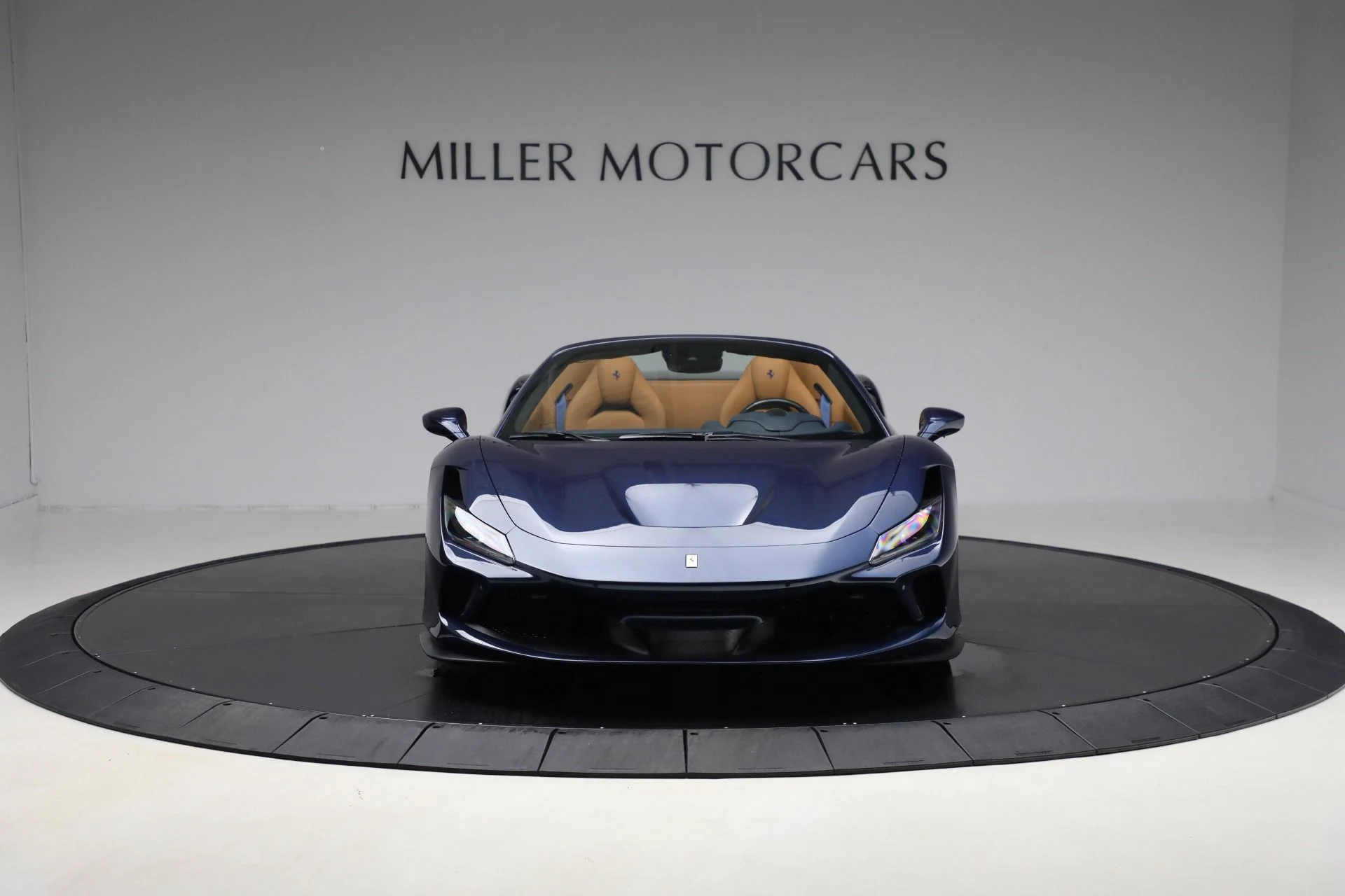 mph010_1385393375_Used_2022_Ferrari_F8_Spider_9b90aab3bb