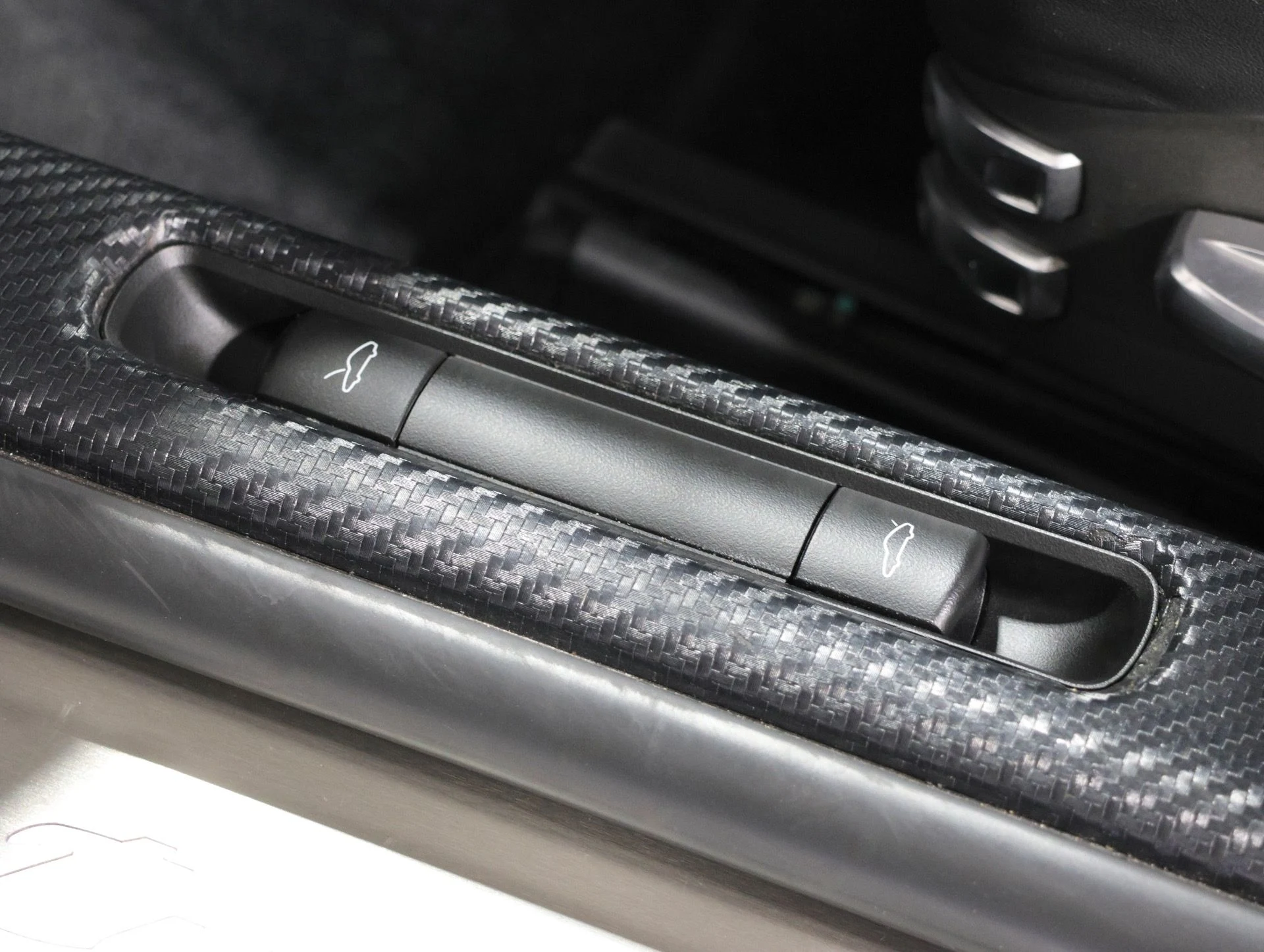 mph010_1391357535_Used_2007_Porsche_911_Turbo_134_K_MSRP_Only_50_K_Miles_Sport_Chrono_Just_Serviced_1767118526_d91c31ddca