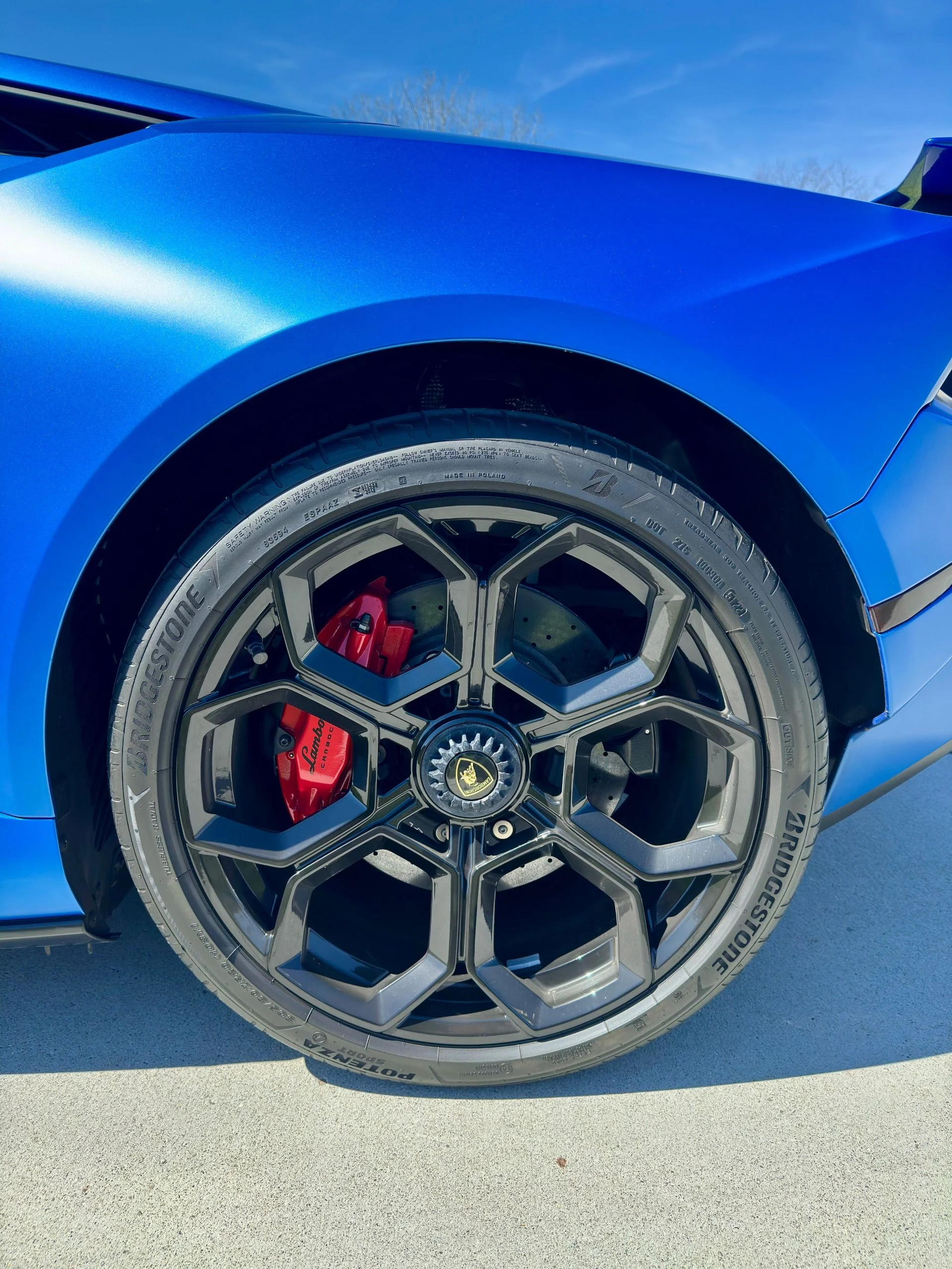 mph010_1398061364_Used_2023_Lamborghini_Huracan_Tecnica_1774373424_2239541192