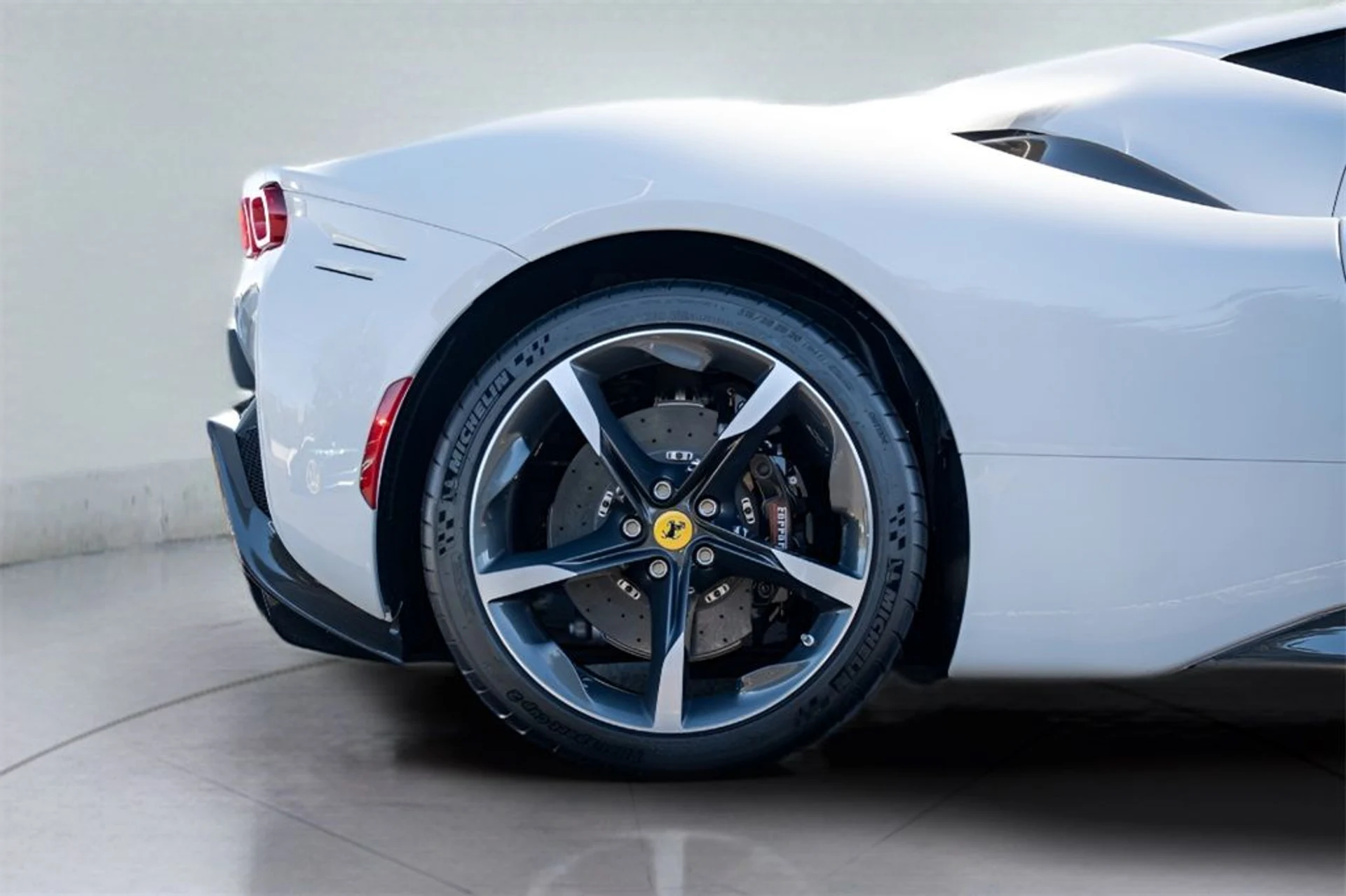 mph010_1408618184_image_12_fb03323a6c