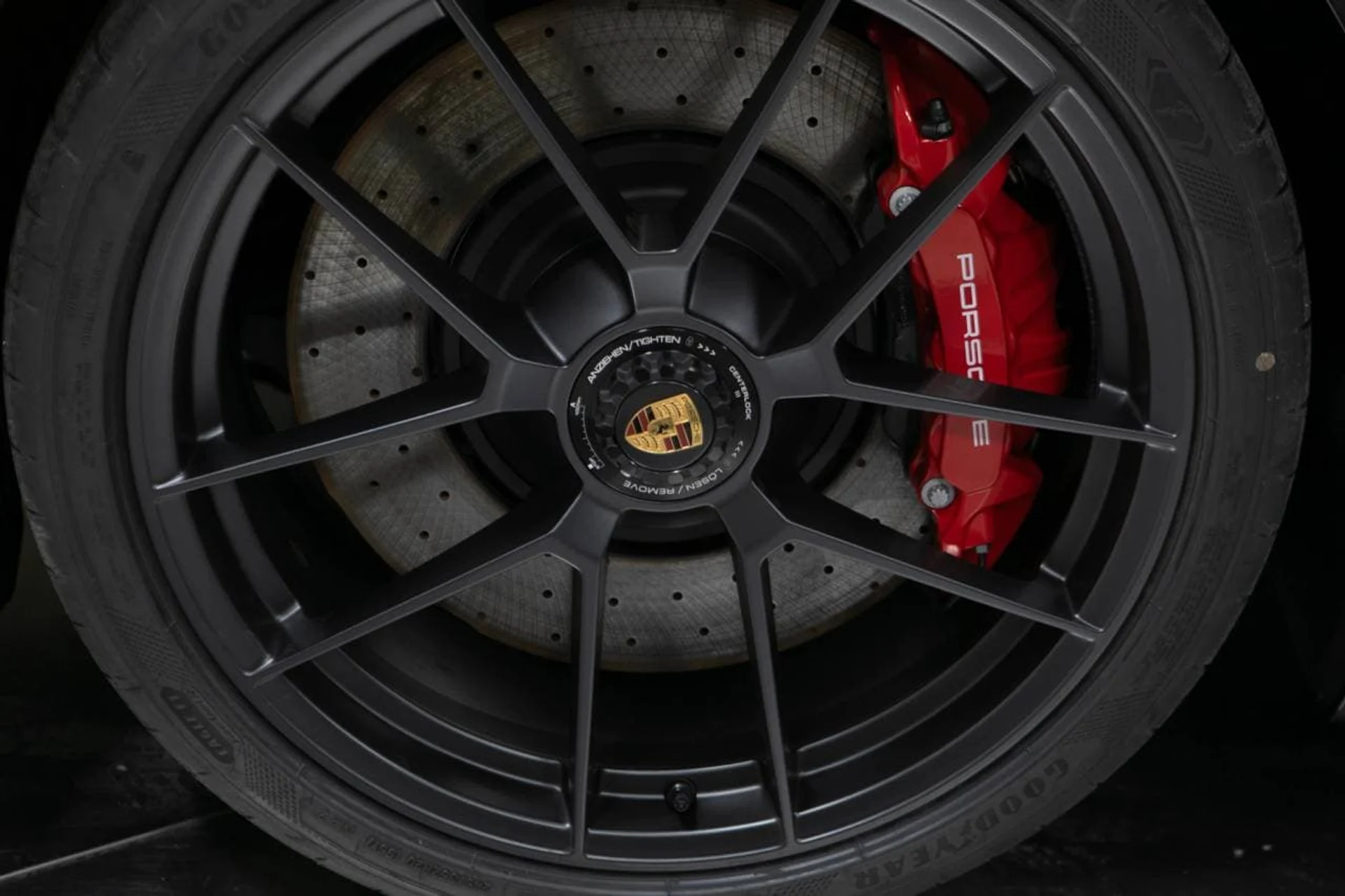 mph010_1409779912_ae3ad646feea1672e63370ffcf6021c6x_45718fb577