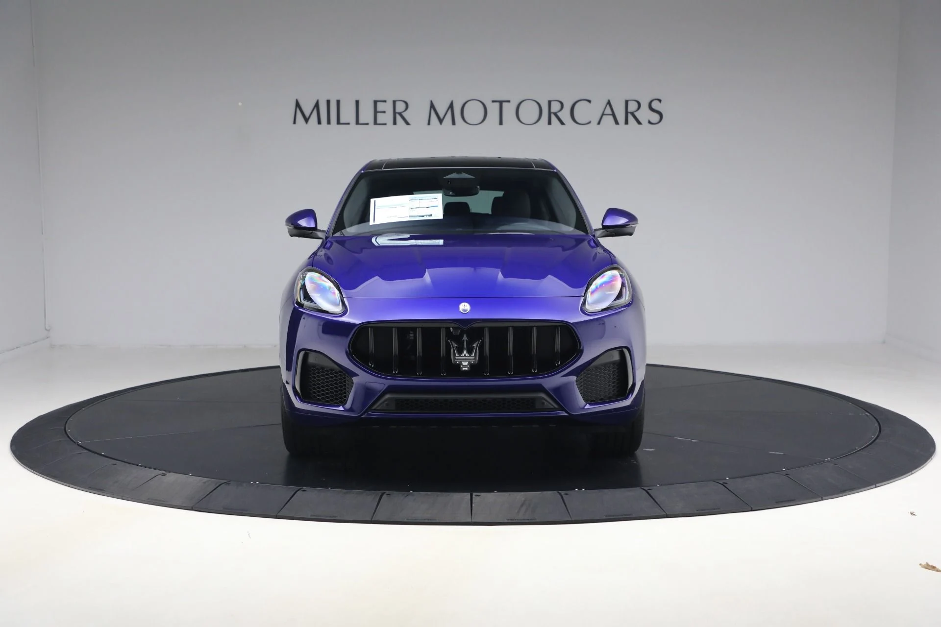 mph010_1410988526_New_2026_Maserati_Grecale_Modena_V6_1775583456_7e69a8a1d4