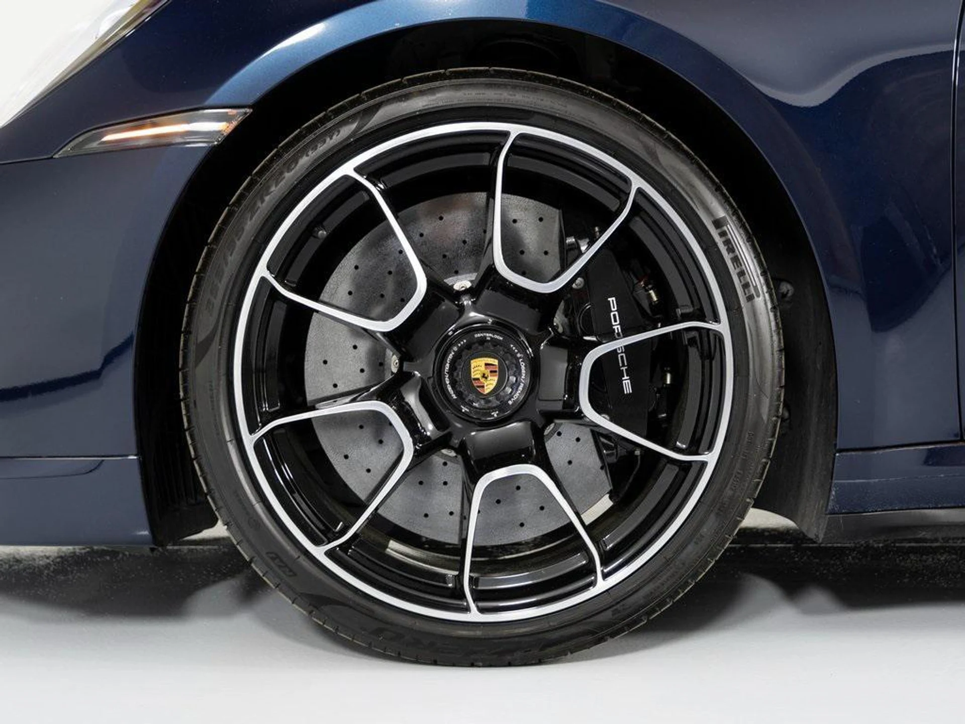 mph010_141496431_e_Pv_A8c2x_F1d_TT_4_NO_5kh2qg3_Ef_Wg_81be952fb7