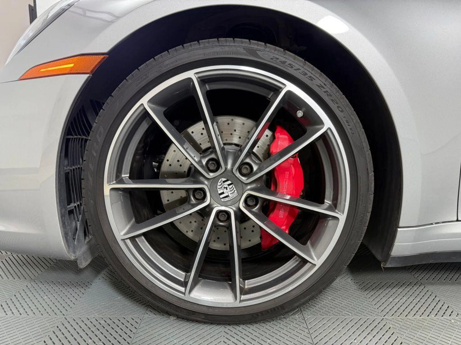 mph010_1416467896_q_C0a9_Ad_C9_Djcml_K5_VZ_Fp_B88_Zkmk_862a2c45cc