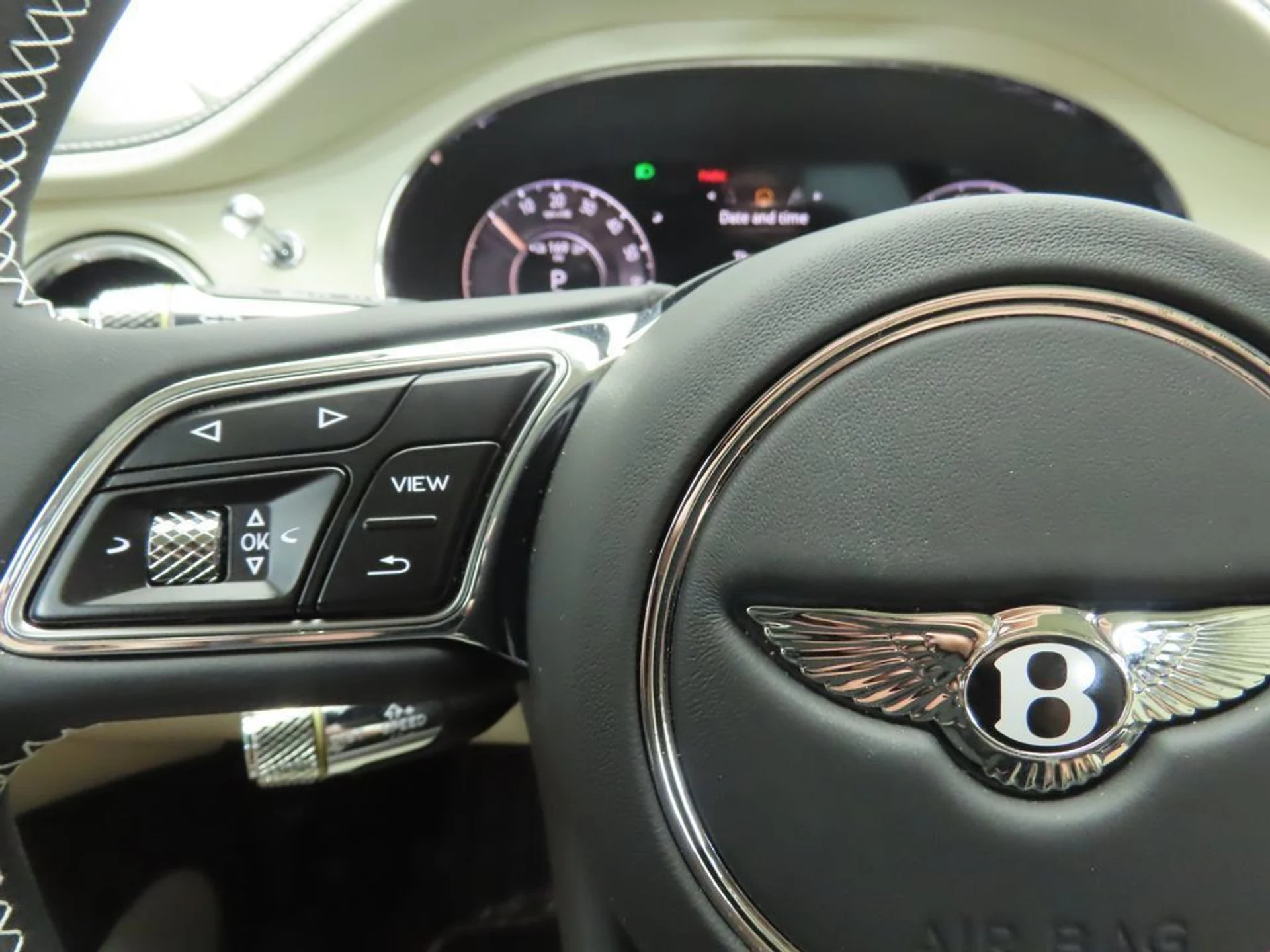 mph010_1419454091_new_2026_bentley_flying_spur_azure_8119_22909989_11_1024_065e64526a