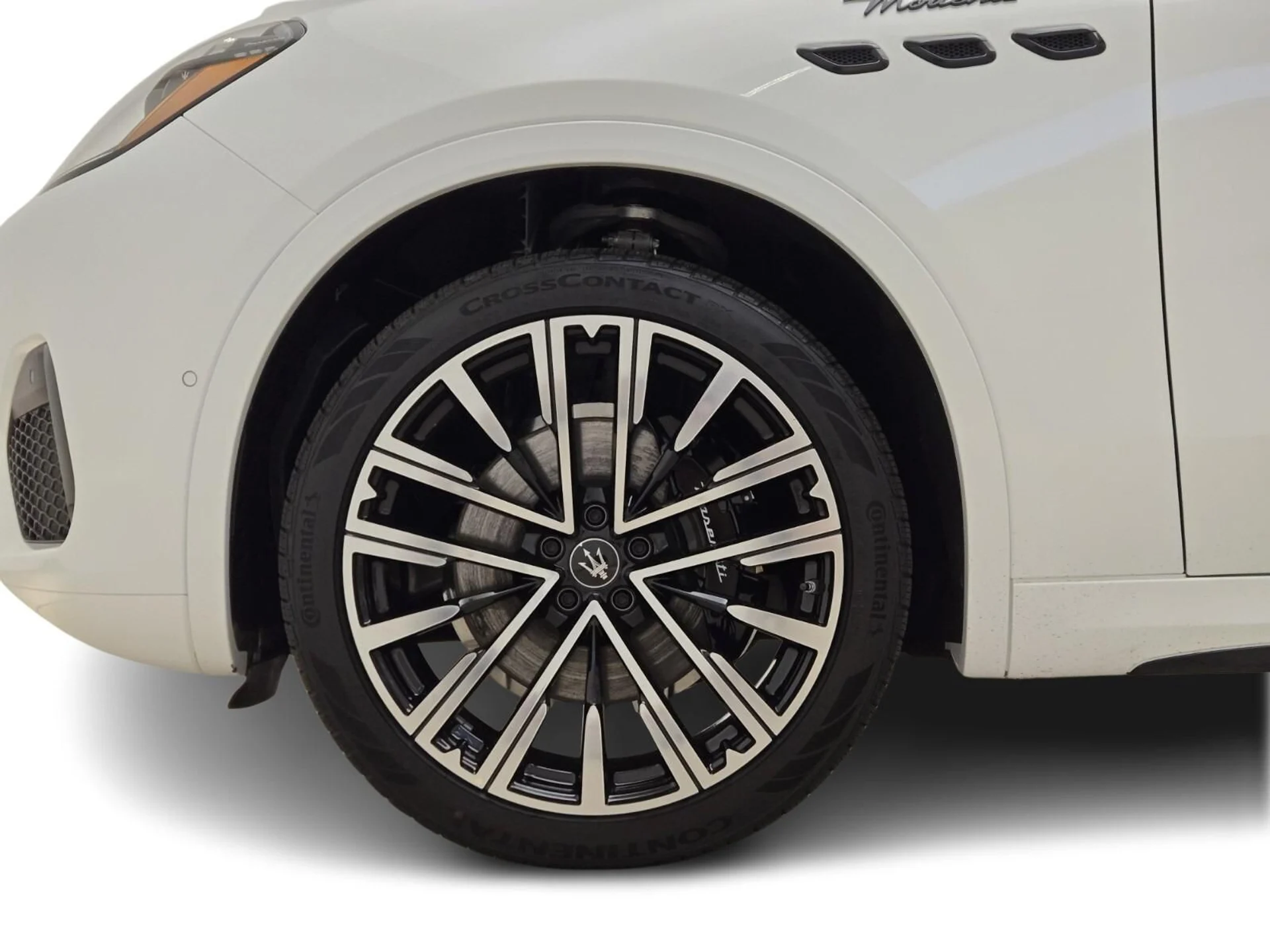 mph010_1420041668_New_2025_Maserati_Grecale_Modena_1767421141_20e2cf28da