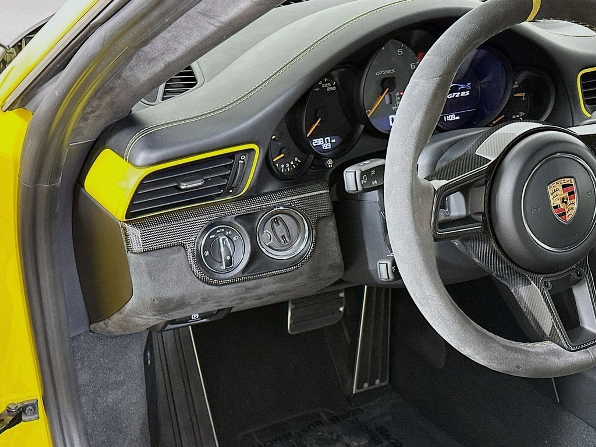 mph010_1422470209_d217d6f3f00e12929d236f7fdfeddee6x_06e6895c46