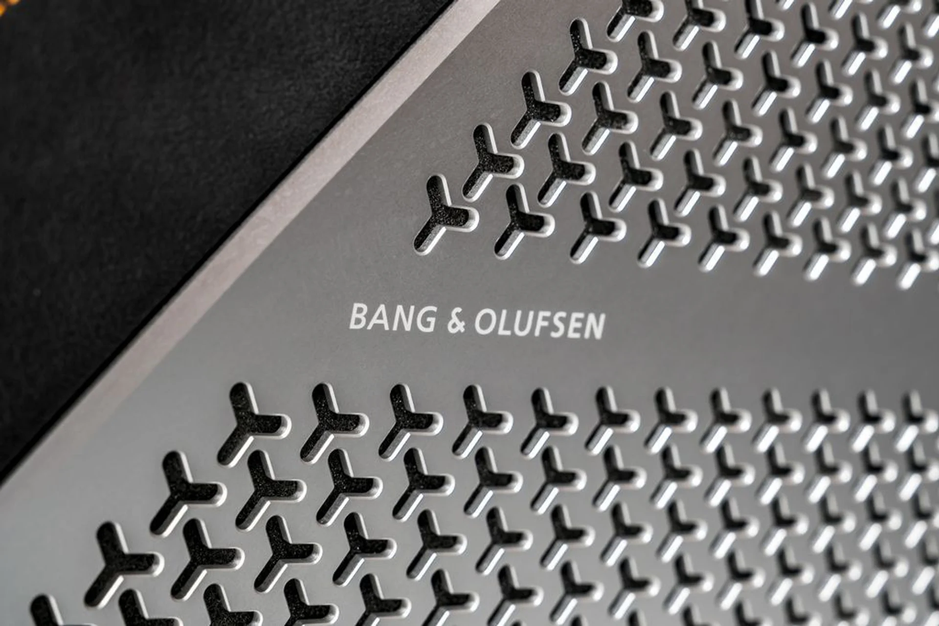 mph010_1431786362_ffa7093db877e46ad784da0cad60e3f8x_884919f500