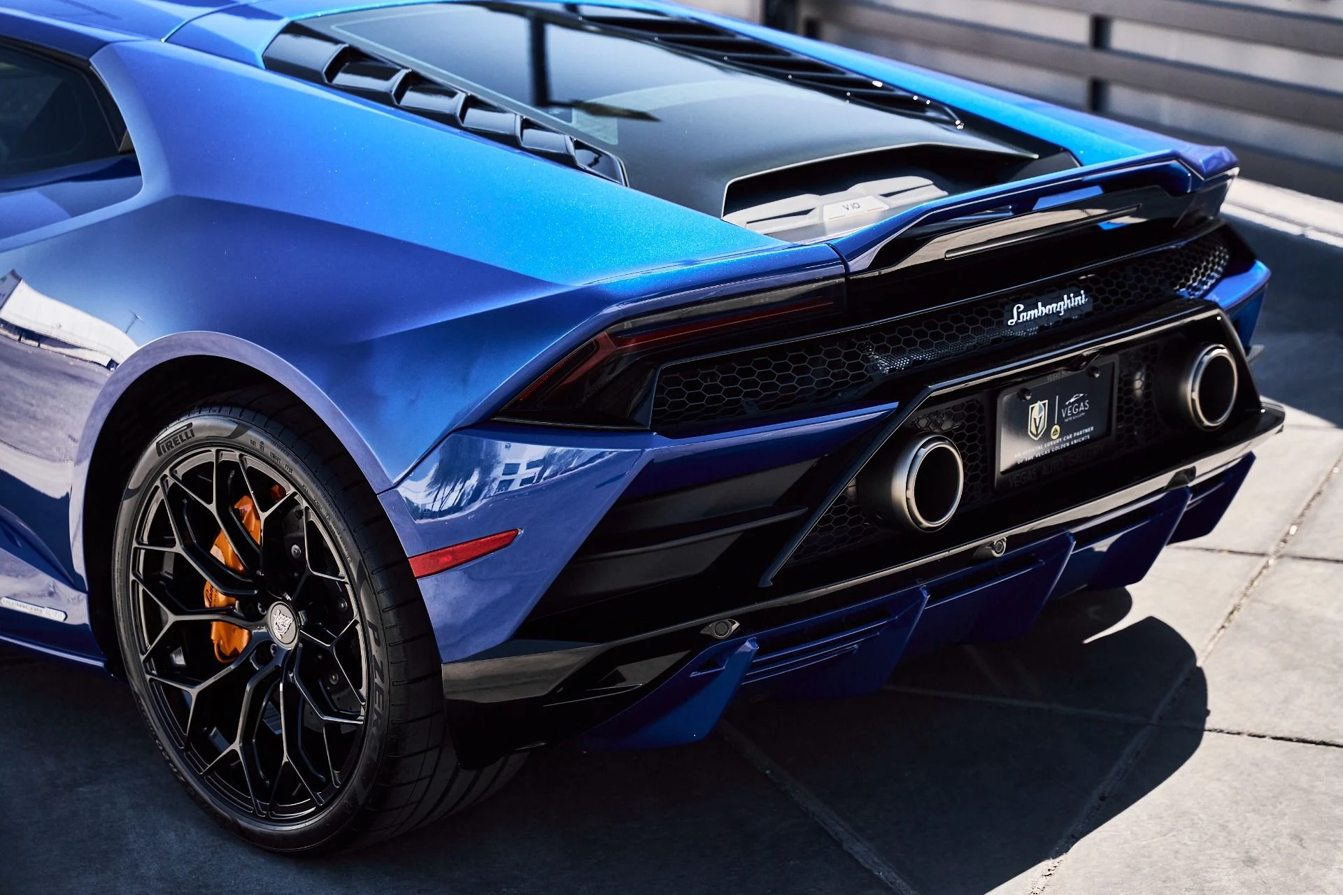 mph010_1432557968_Used_2020_Lamborghini_Huracan_EVO_Base_1777394765_983d6b4b51