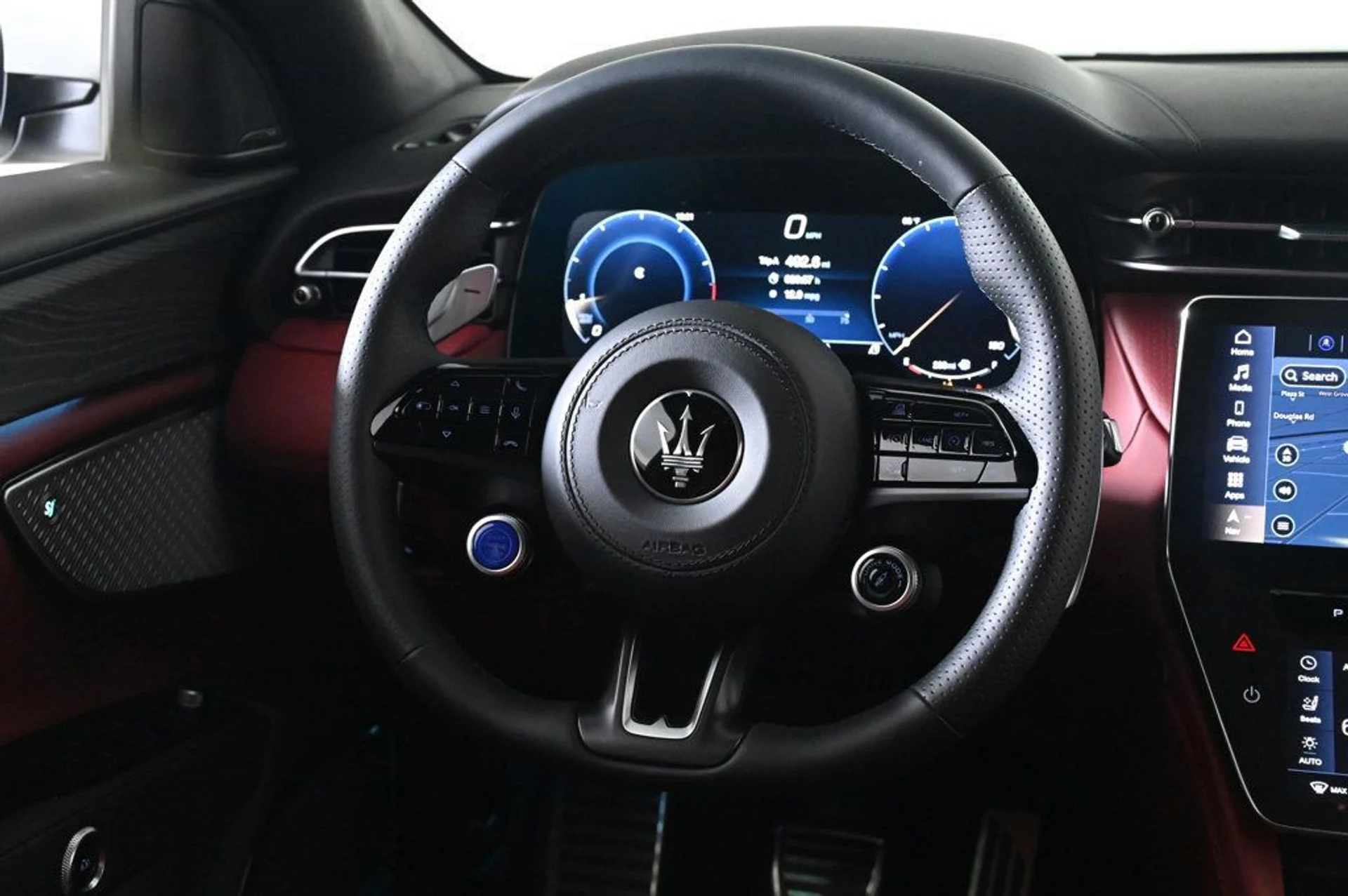 mph010_1433468097_new_2026_maserati_grecale_modena_11350_22970919_10_1024_01942d1d10