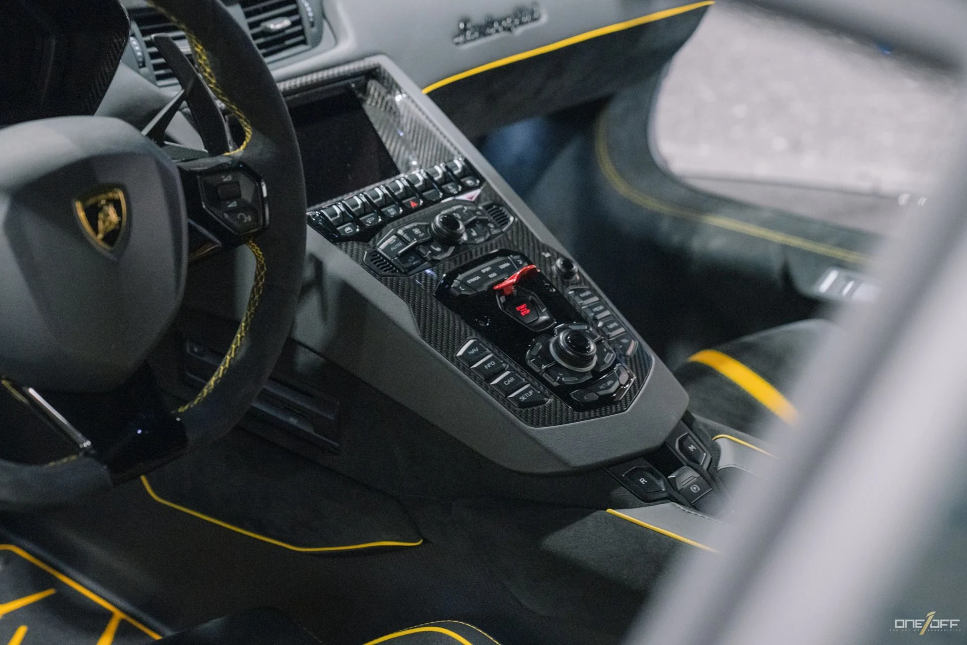 mph010_1447543456_Used_2020_Lamborghini_Aventador_LP_770_4_SVJ_1754692161_39d4bb49fa