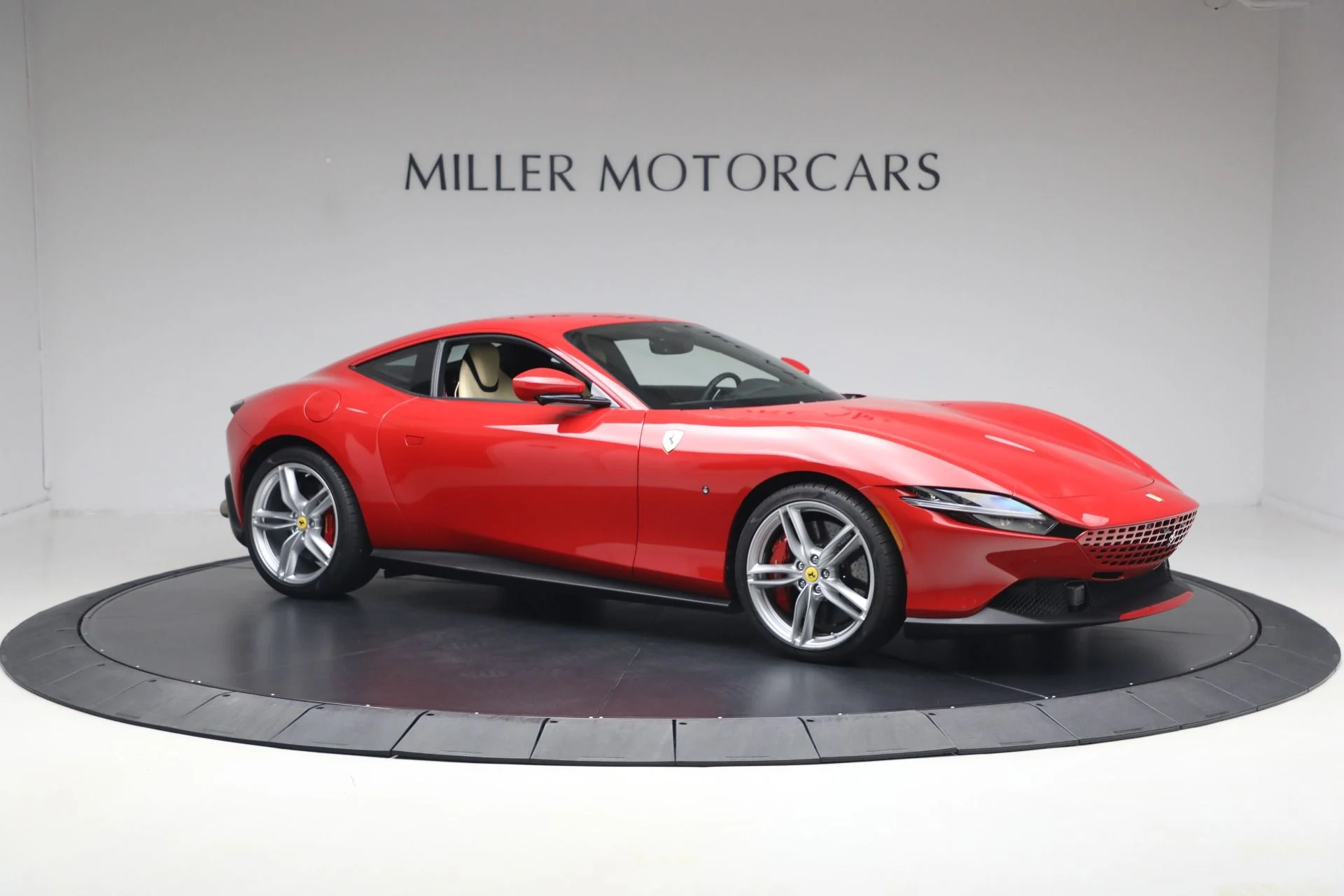mph010_1449476053_Used_2022_Ferrari_Roma_1780607994_0139427b5c