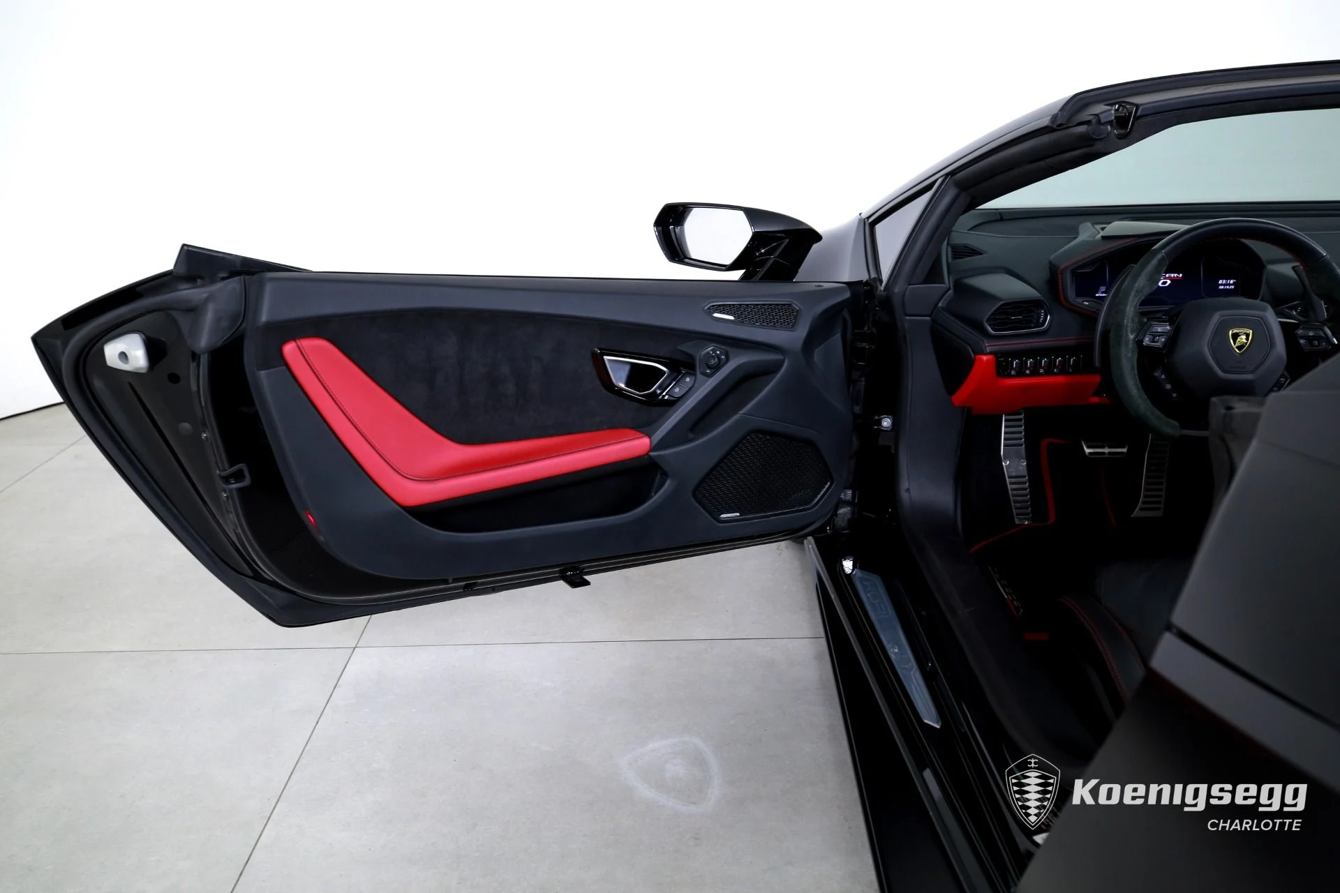 mph010_1450409692_Used_2023_Lamborghini_Huracan_EVO_Spyder_1761056229_e08e24c00c