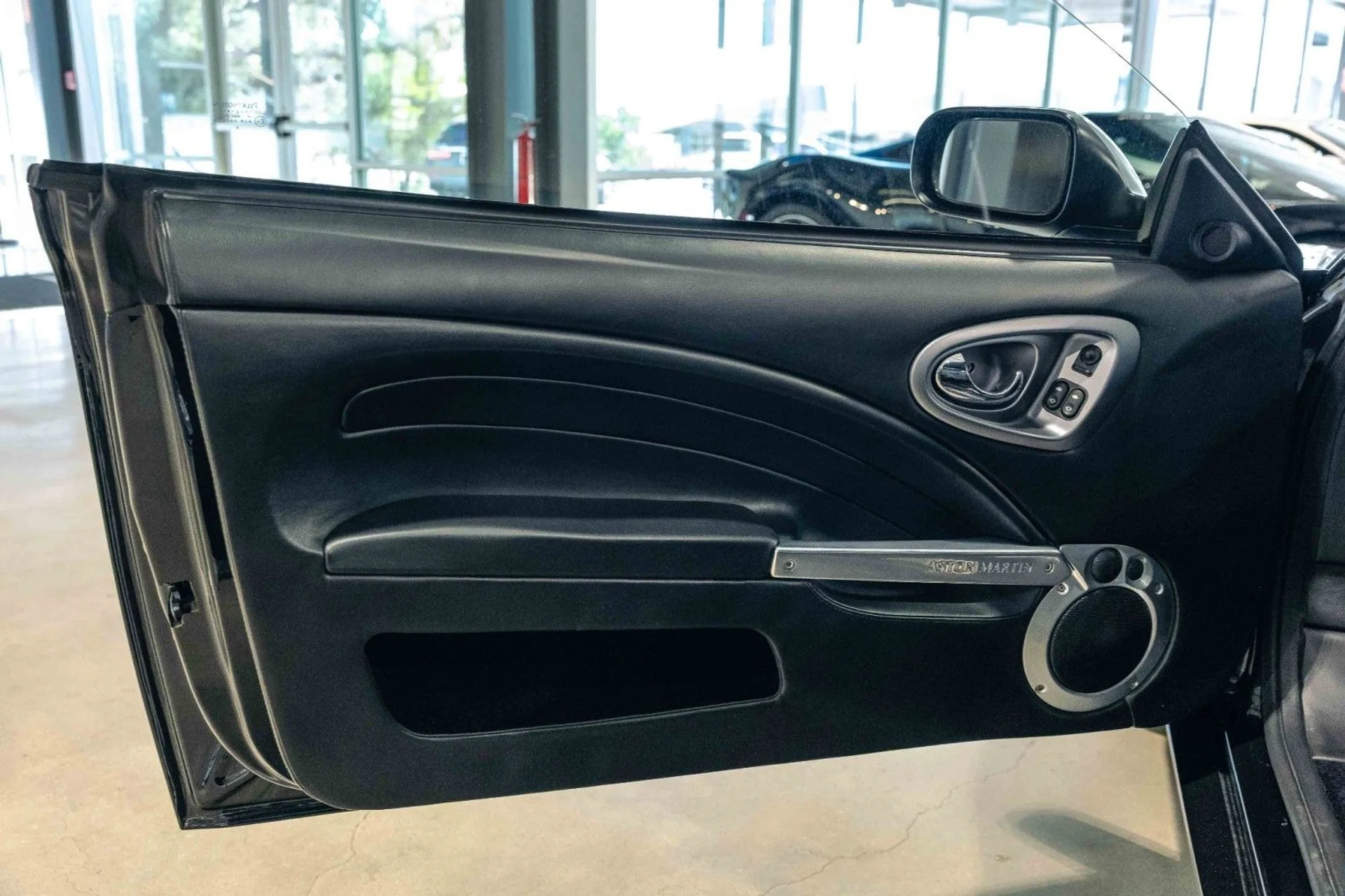 mph010_1458843609_Tg_fd2934d42c