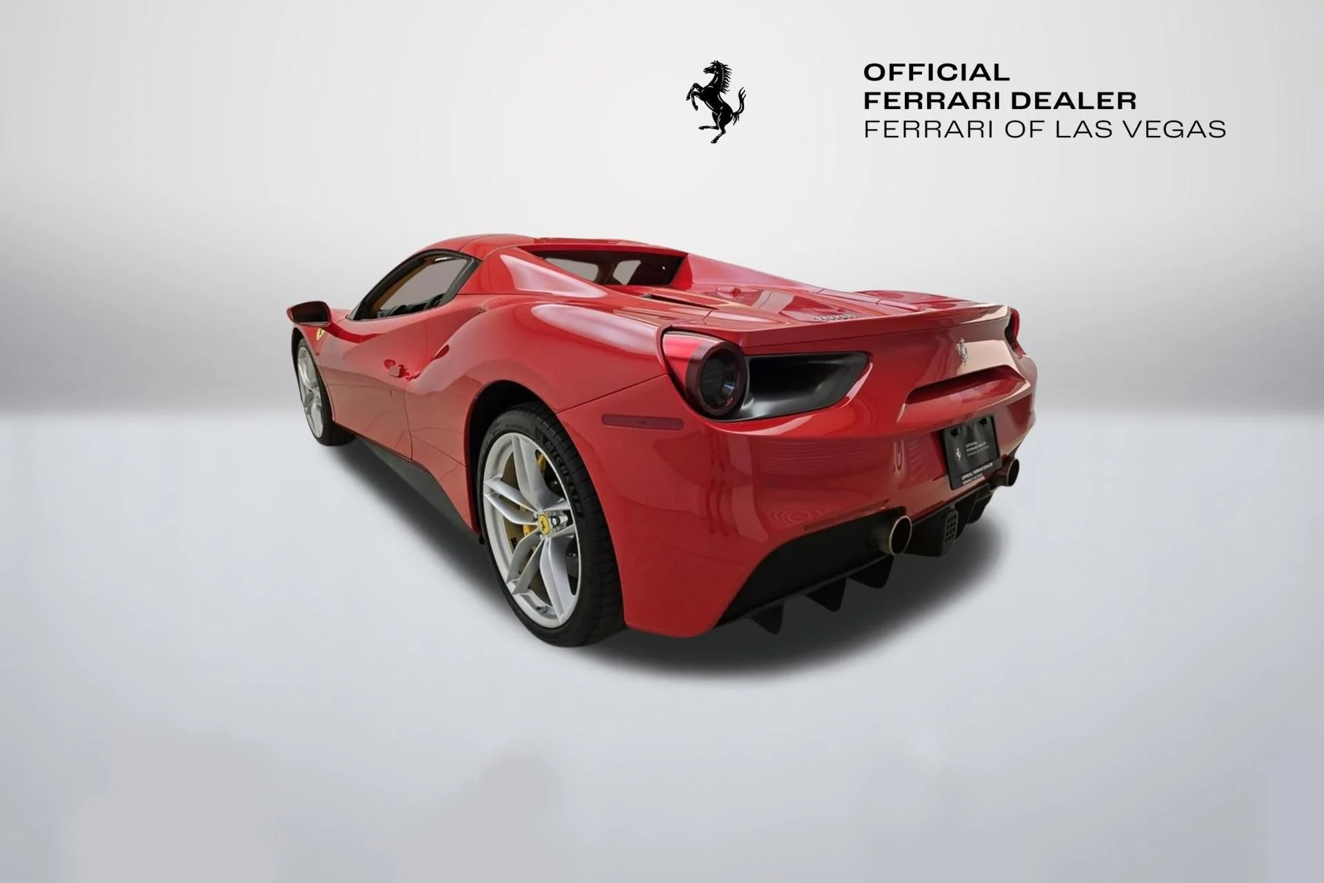 mph010_1466434673_Used_2017_Ferrari_488_Spider_1775638048_f3469712a5