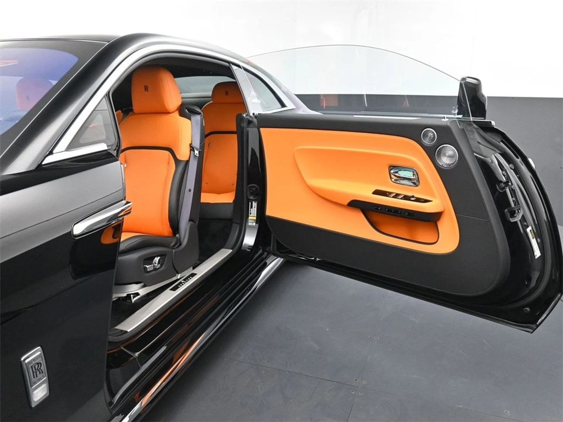 mph010_1478142856_b39648b27991823b60a50be4e4230e9ex_b4551a896b