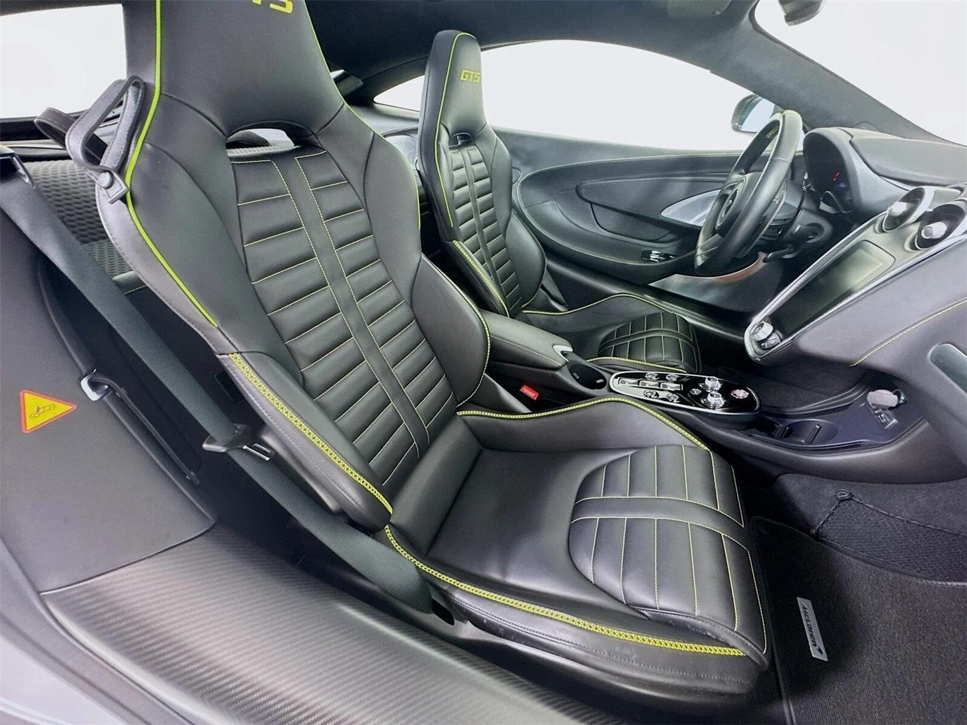 mph010_1481358743_aa0fc0a6dc34248a48b423f5b49c2463x_8cfd31267b