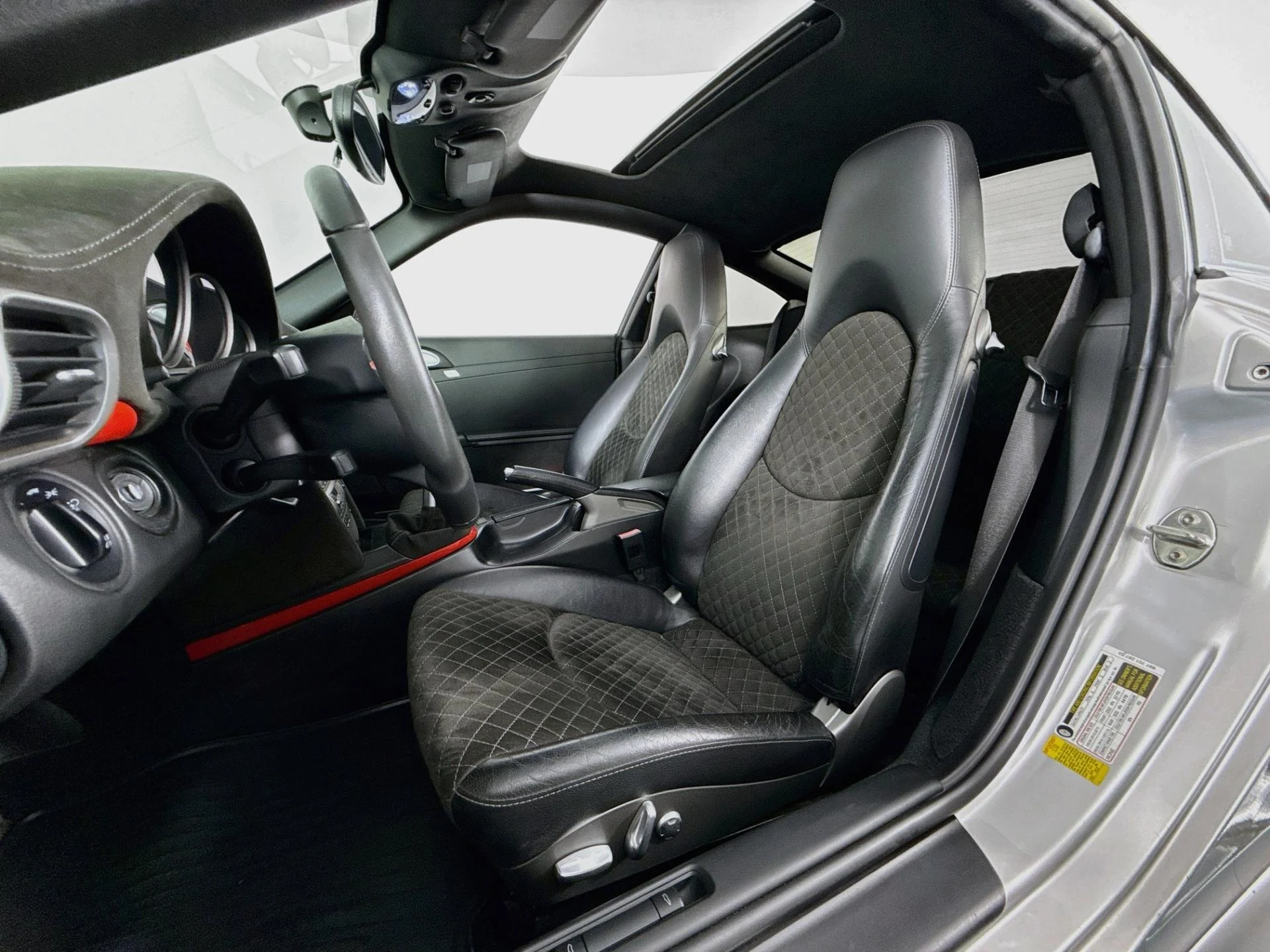 mph010_1494273974_Used_2006_Porsche_911_Carrera_S_1789504154_207aa49b3f