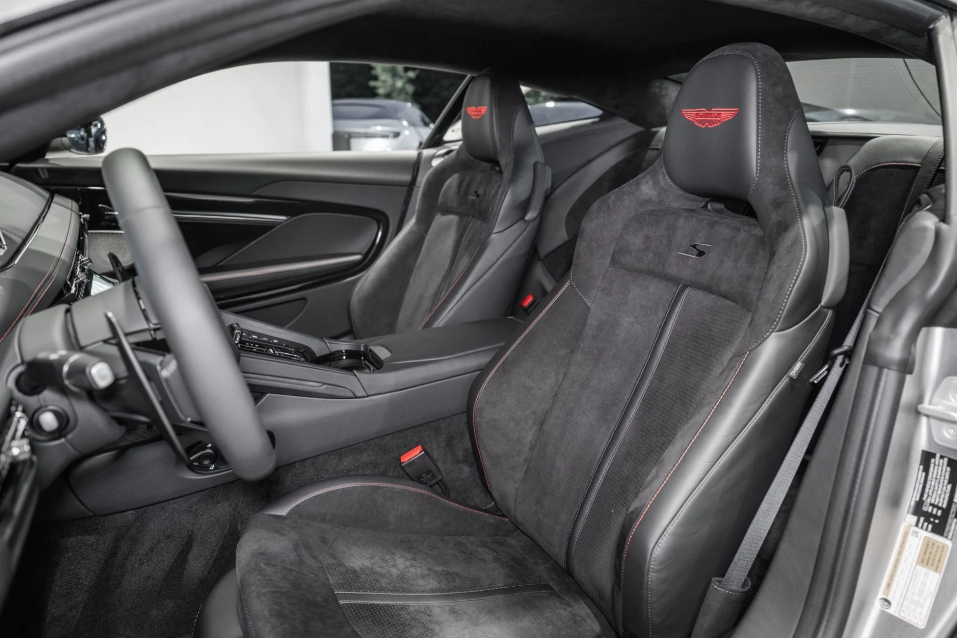 mph010_1500257951_New_2026_Aston_Martin_DB_12_S_1783088794_f05467eae5