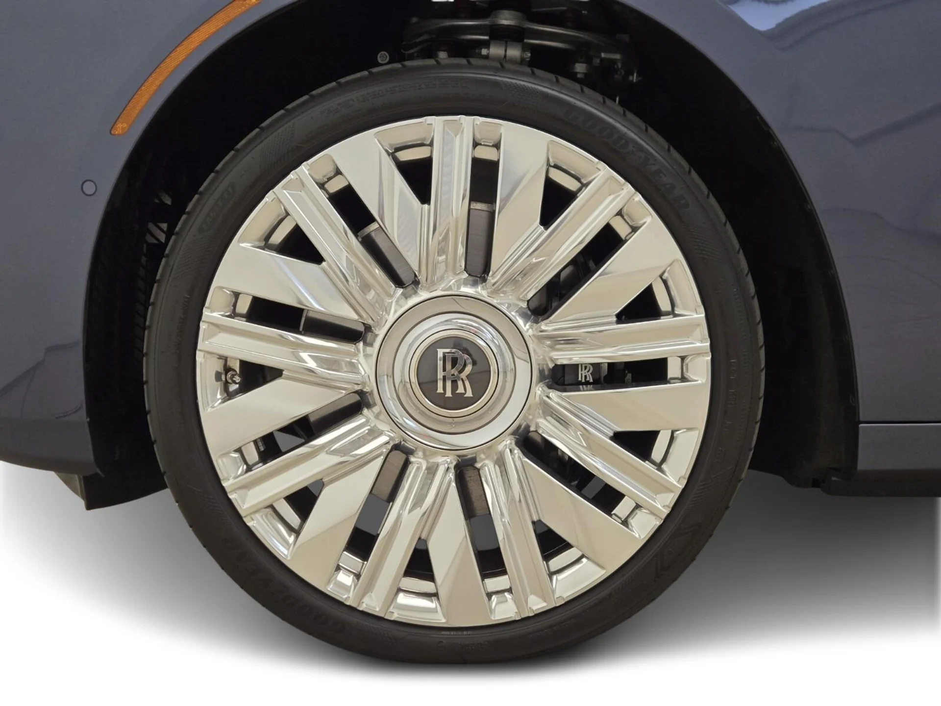 mph010_1518735808_Used_2025_Rolls_Royce_Ghost_1769583057_448155aead