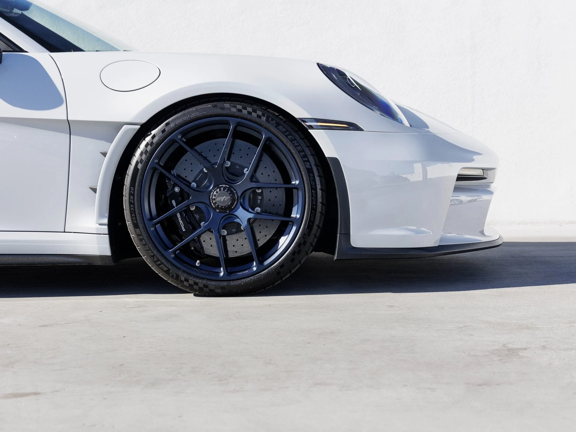 mph010_1523939014_11_1892429abc