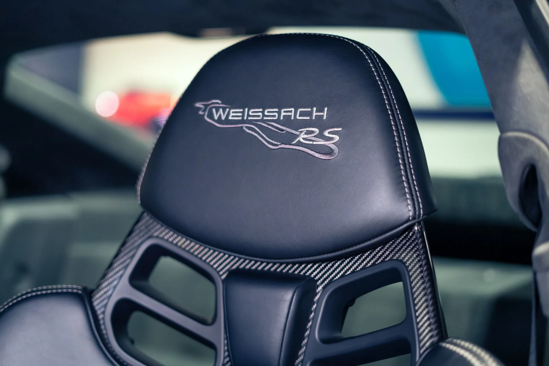 mph010_1524280861_Used_2018_Porsche_911_GT_2_RS_Weissach_Pack_Mag_Wheels_1781559200_a226aec43e