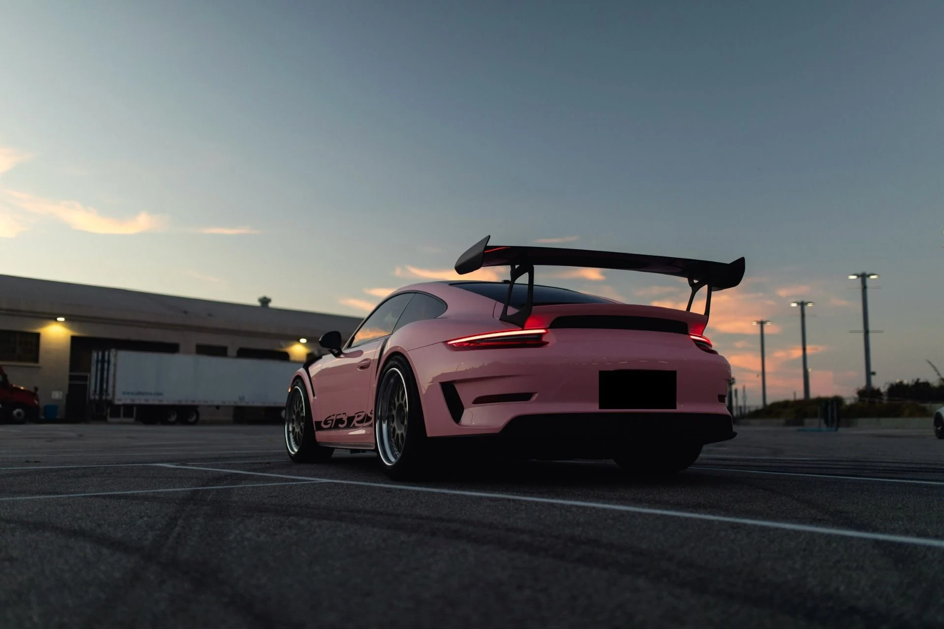mph010_1528992232_Used_2019_Porsche_911_GT_3_RS_1758240938_29ae3b8519