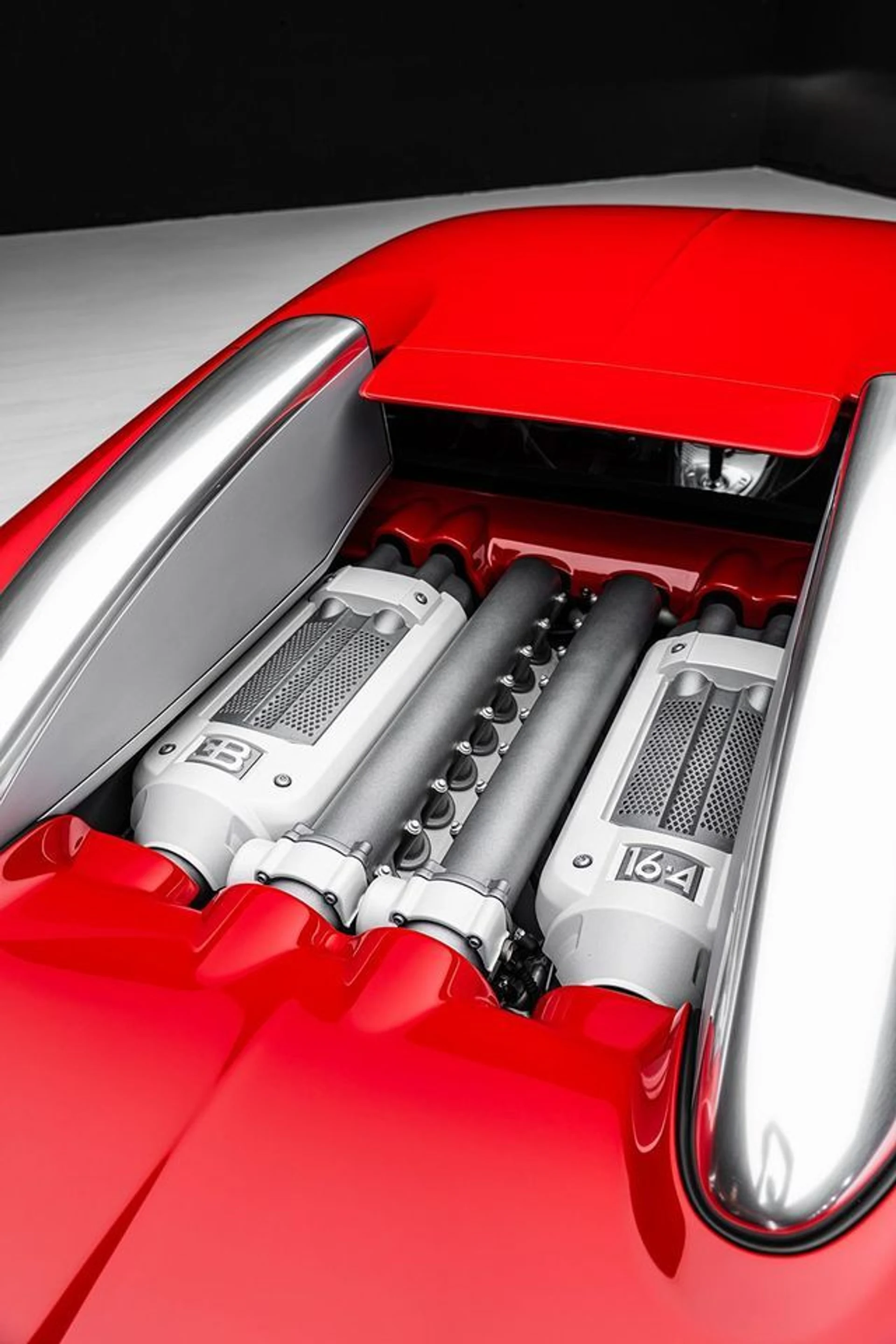 mph010_1529653858_used_2008_bugatti_veyron_9689_23069704_15_640_2fb7431fac