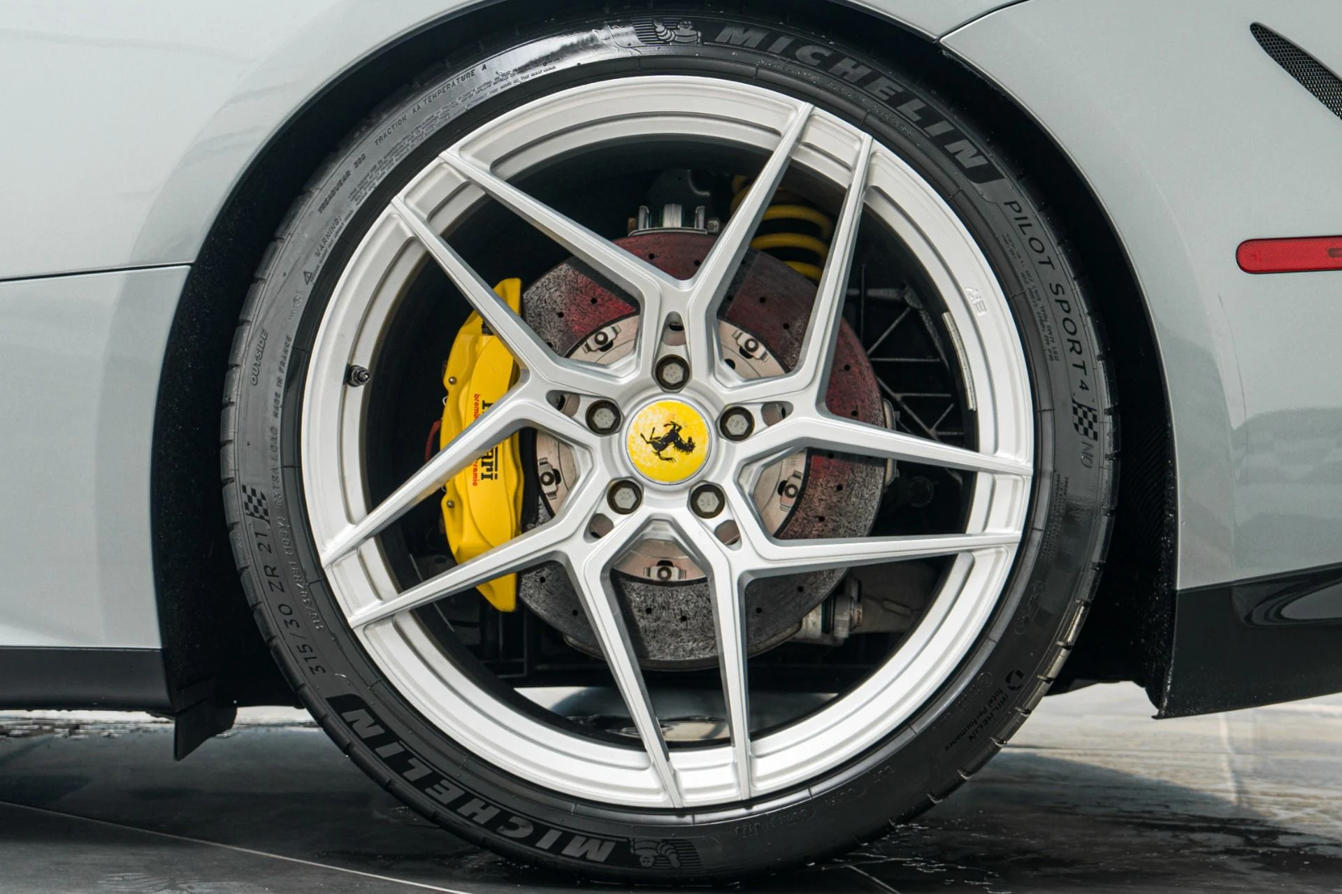 mph010_1537484004_Used_2015_Ferrari_FF_V12_650_Horsepower_Heated_Seats_All_Wheel_Drive_1770304966_84e47ce1a4