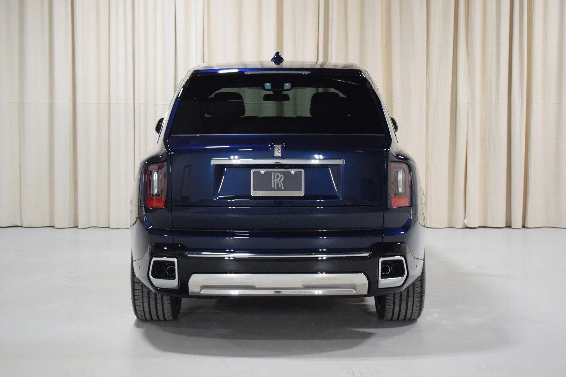 mph010_1543094641_c0568f4c268066dfbe1576b5b7eb3f21x_4c3613f540