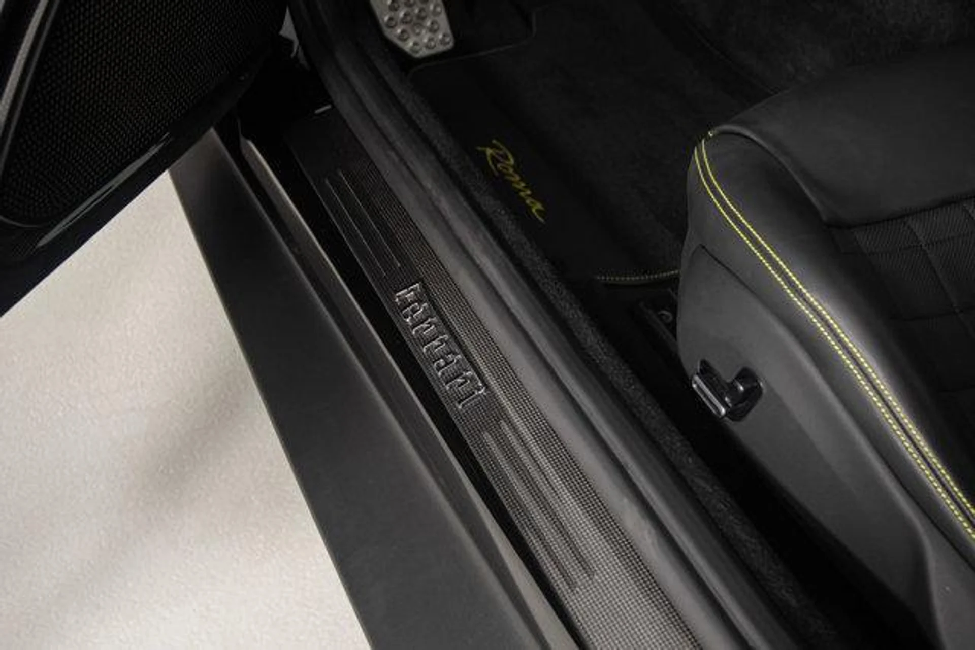 mph010_1549118667_NC_249_S4q_D_k_P_Be2r_J7y_U7_Hr90_Yw_06440ef803