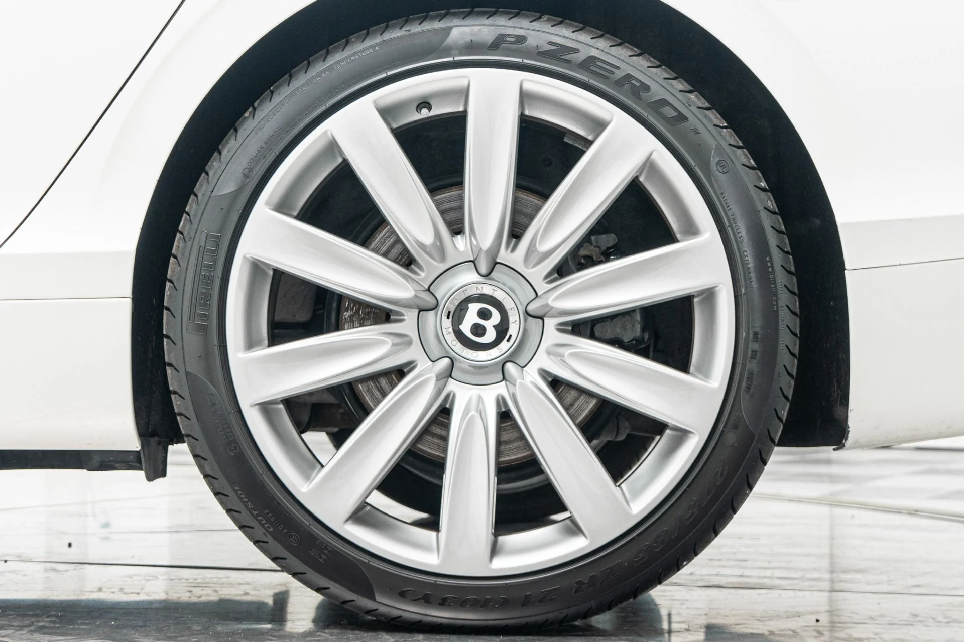 mph010_1553351532_Used_2017_Bentley_Flying_Spur_W12_1784311840_b51e6ffd81