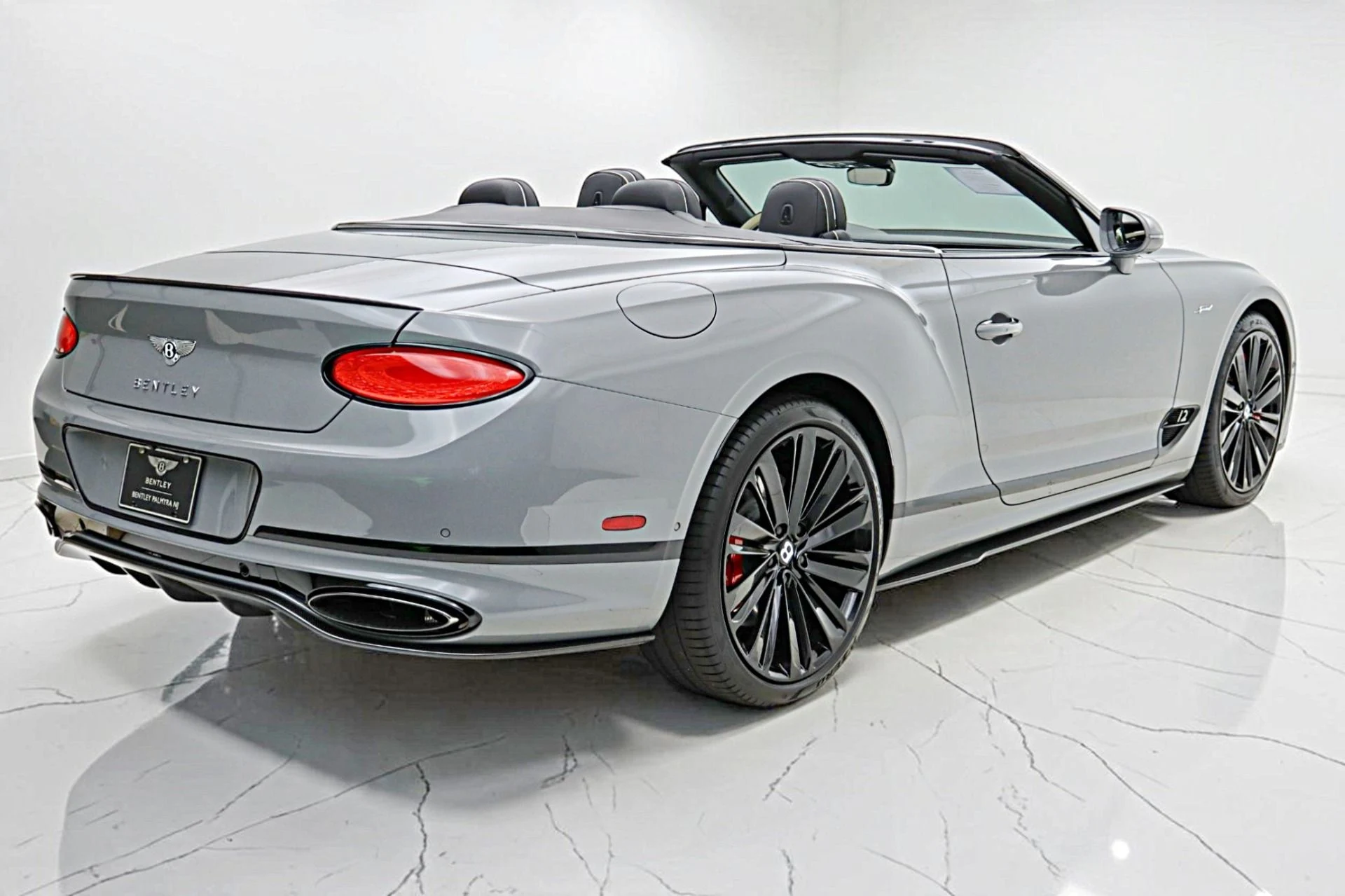 mph010_155420748_Used_2022_Bentley_Continental_GTC_Speed_ce37654e4b