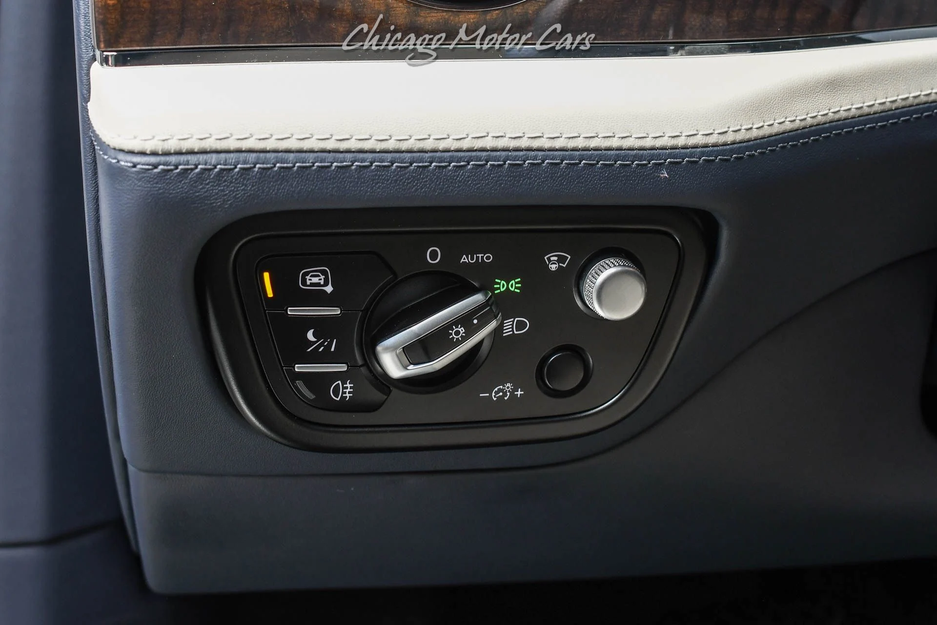 mph010_1555155100_13300_p11_l_73b070c4ee